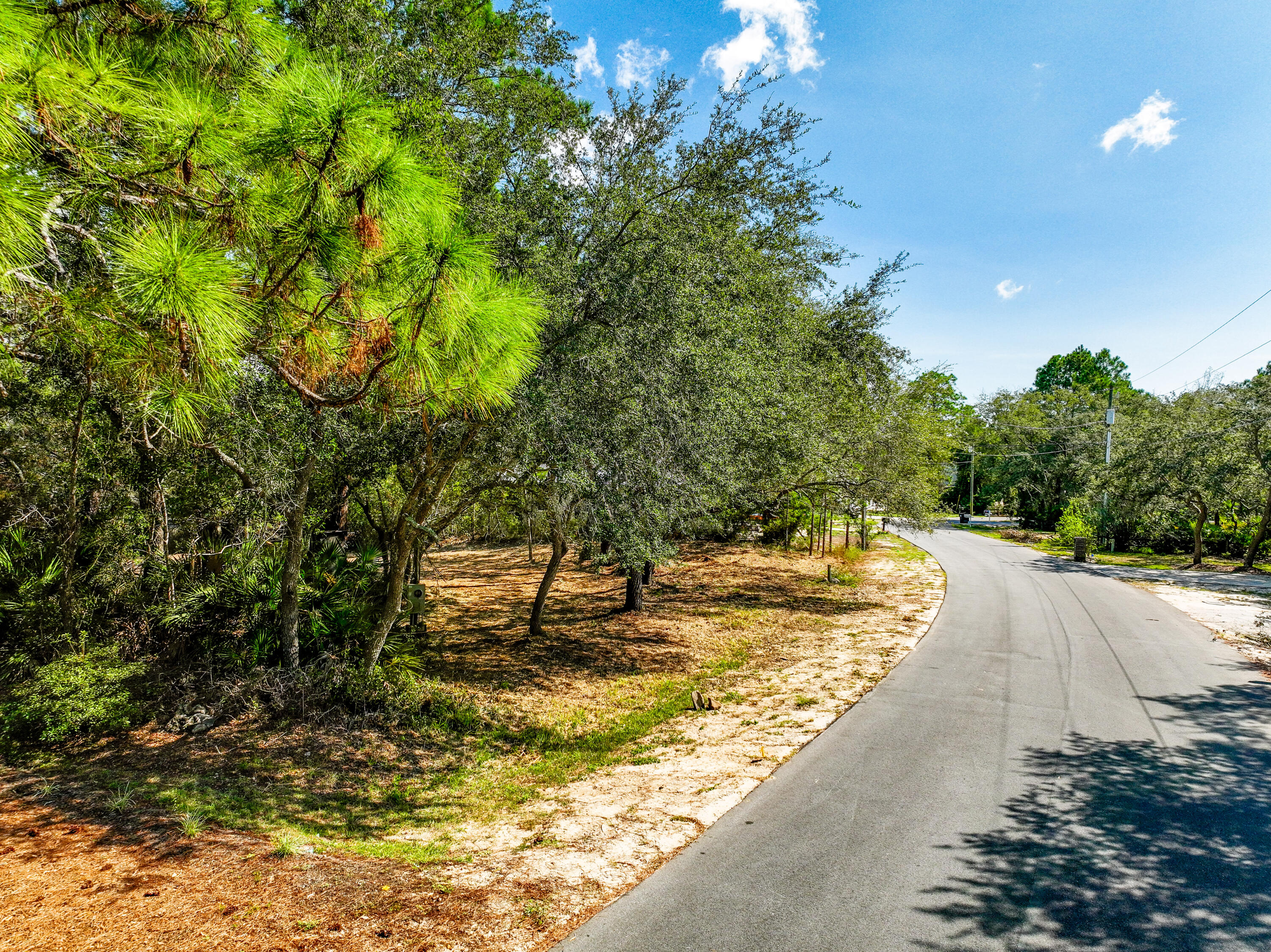 BAY PINE SHORES - Land