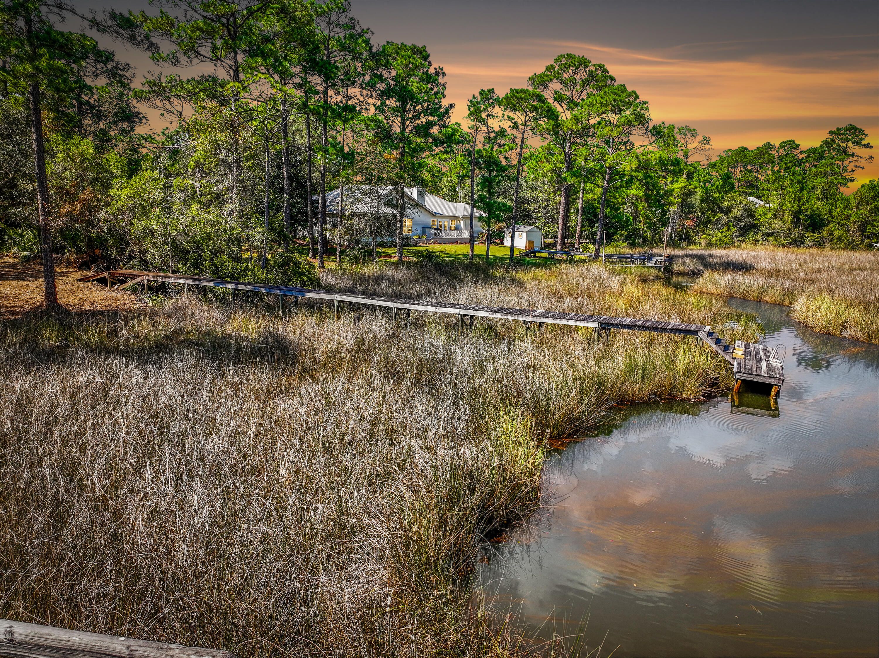 BAY PINE SHORES - Land