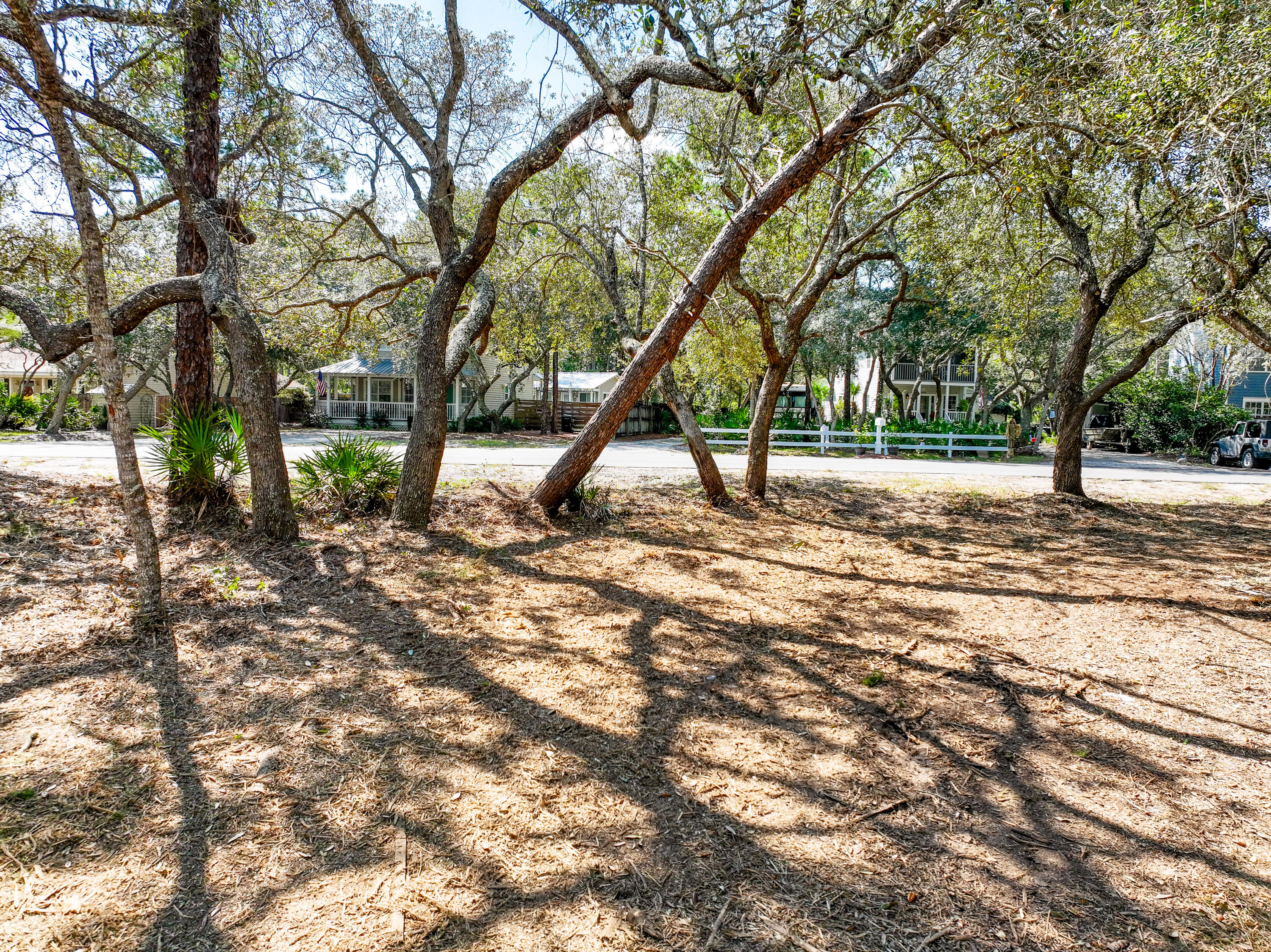 BAY PINE SHORES - Land