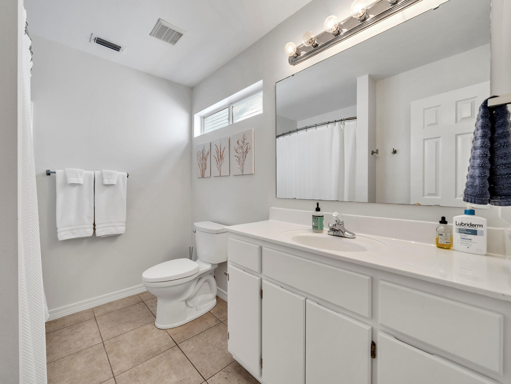 ESCADA - Residential