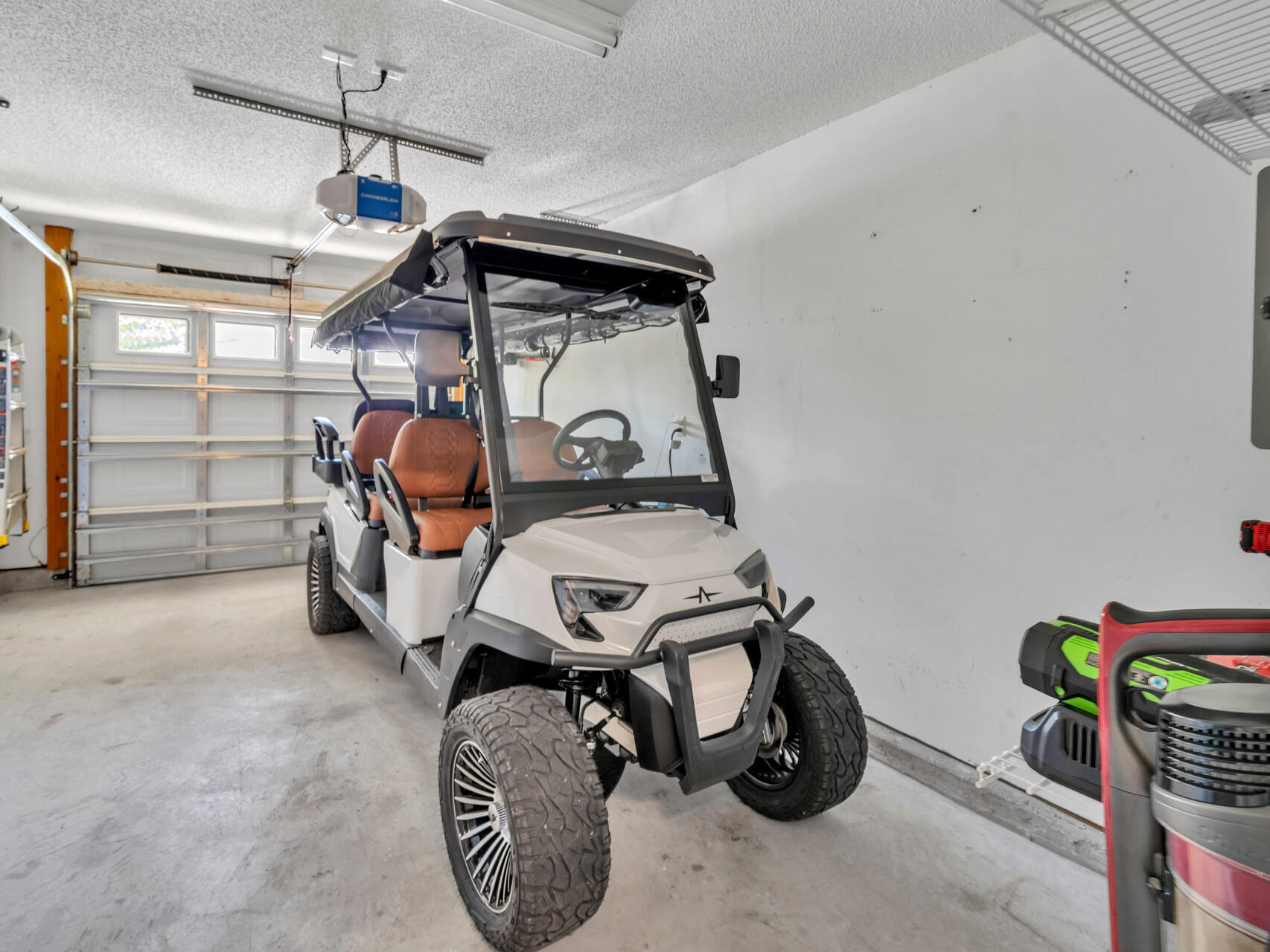 ESCADA - Residential