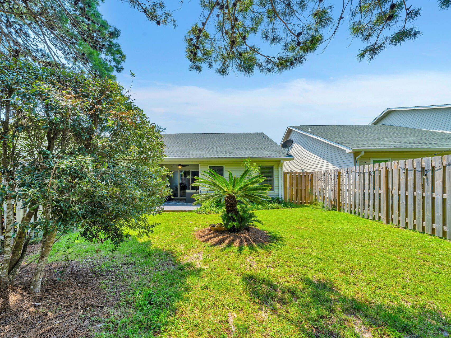 ESCADA - Residential