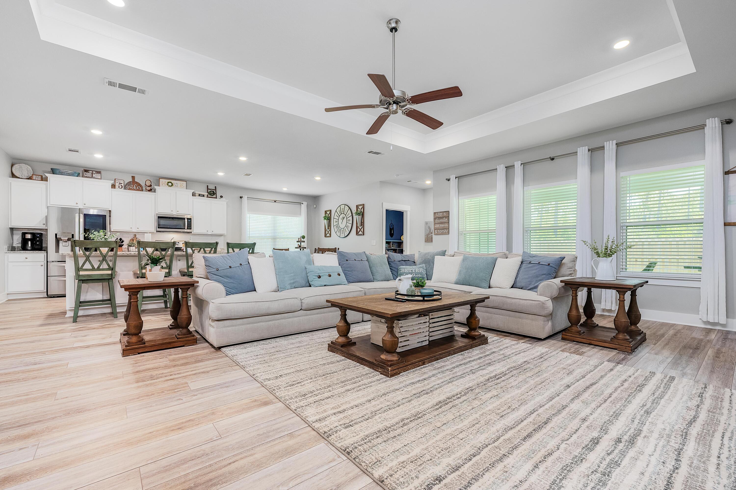 FOREST BAY ESTATES PHASE 1RECORDED IN PB 13 PGS 22 - 24LOT 7 BLK G AS DES IN OR 4098PG 1319 - Residential