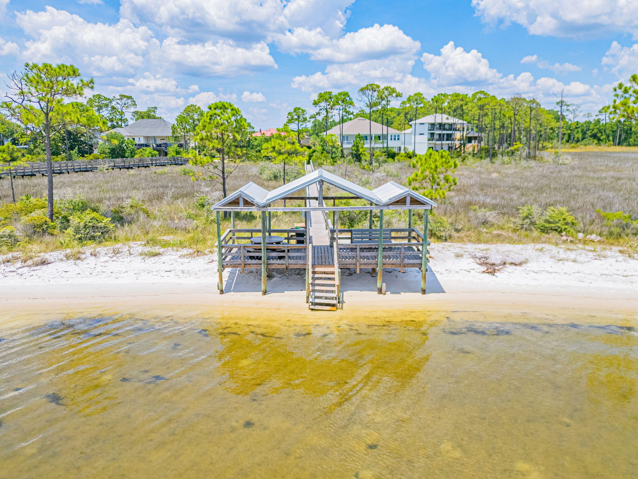 BISCAYNE POINTE - Residential