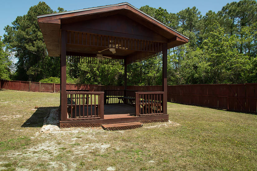 BROOKWOOD - Residential Lease