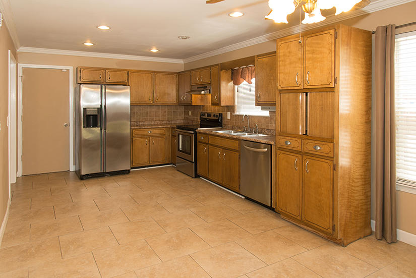 BROOKWOOD - Residential Lease