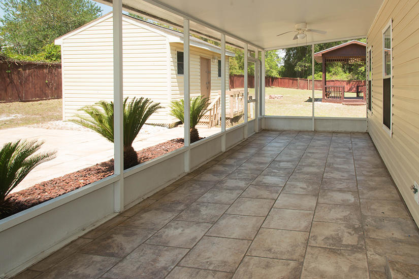 BROOKWOOD - Residential Lease