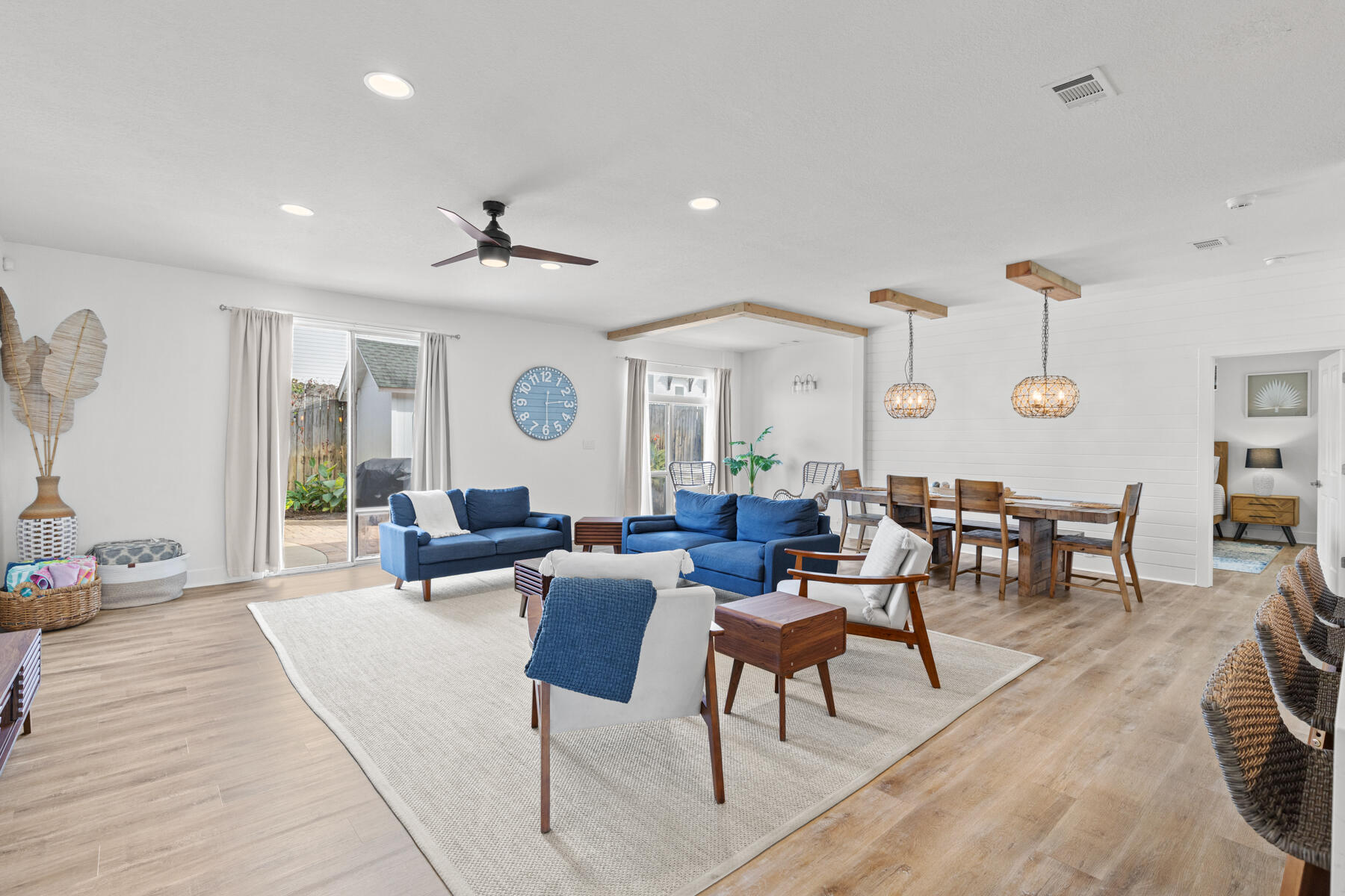 AVALON BEACH ESTATES - Residential