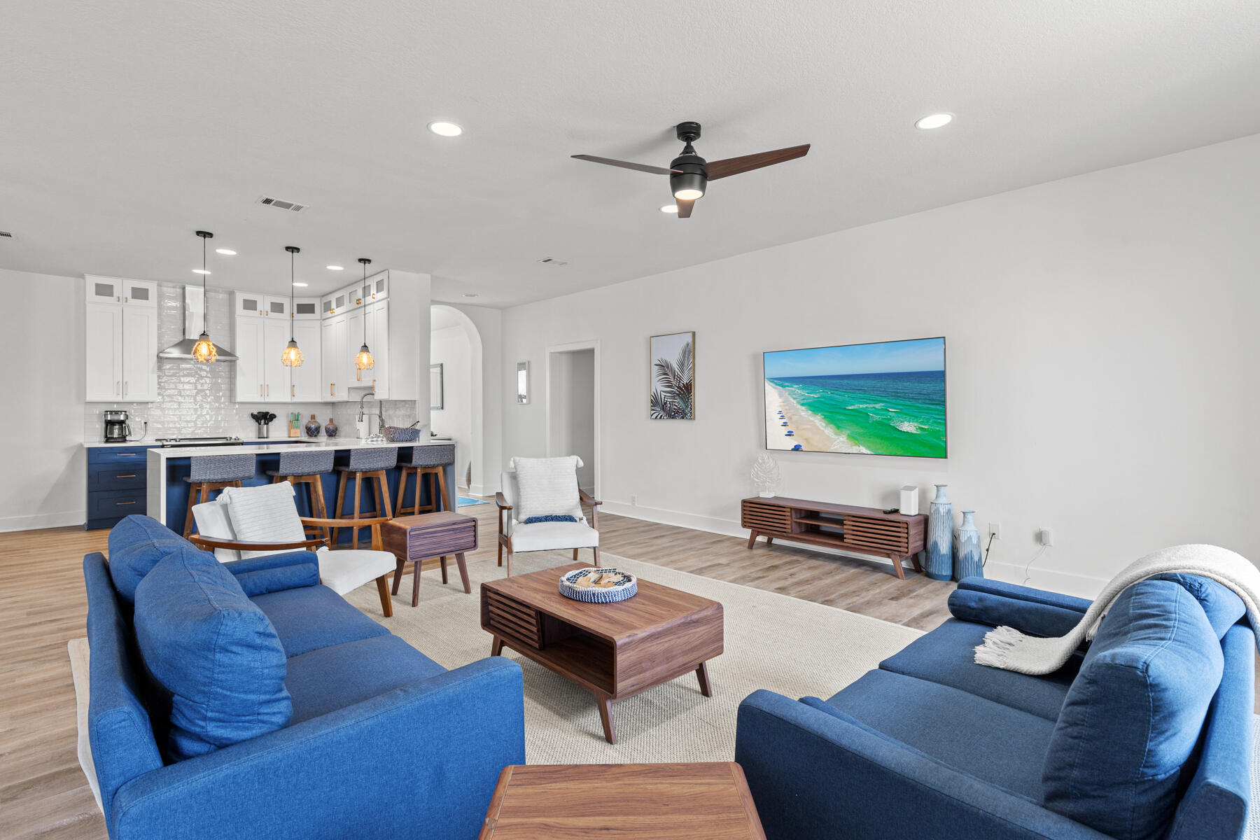 AVALON BEACH ESTATES - Residential