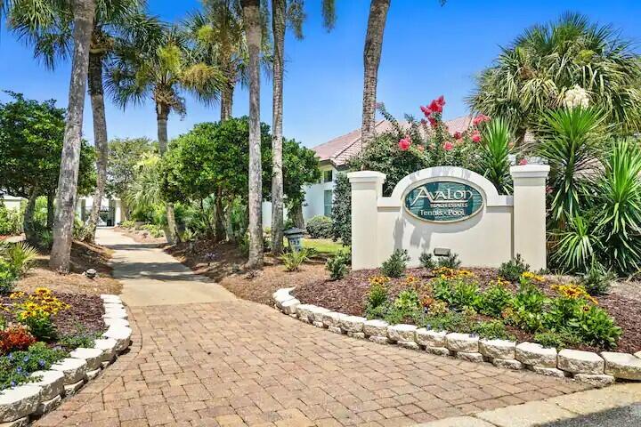 AVALON BEACH ESTATES - Residential