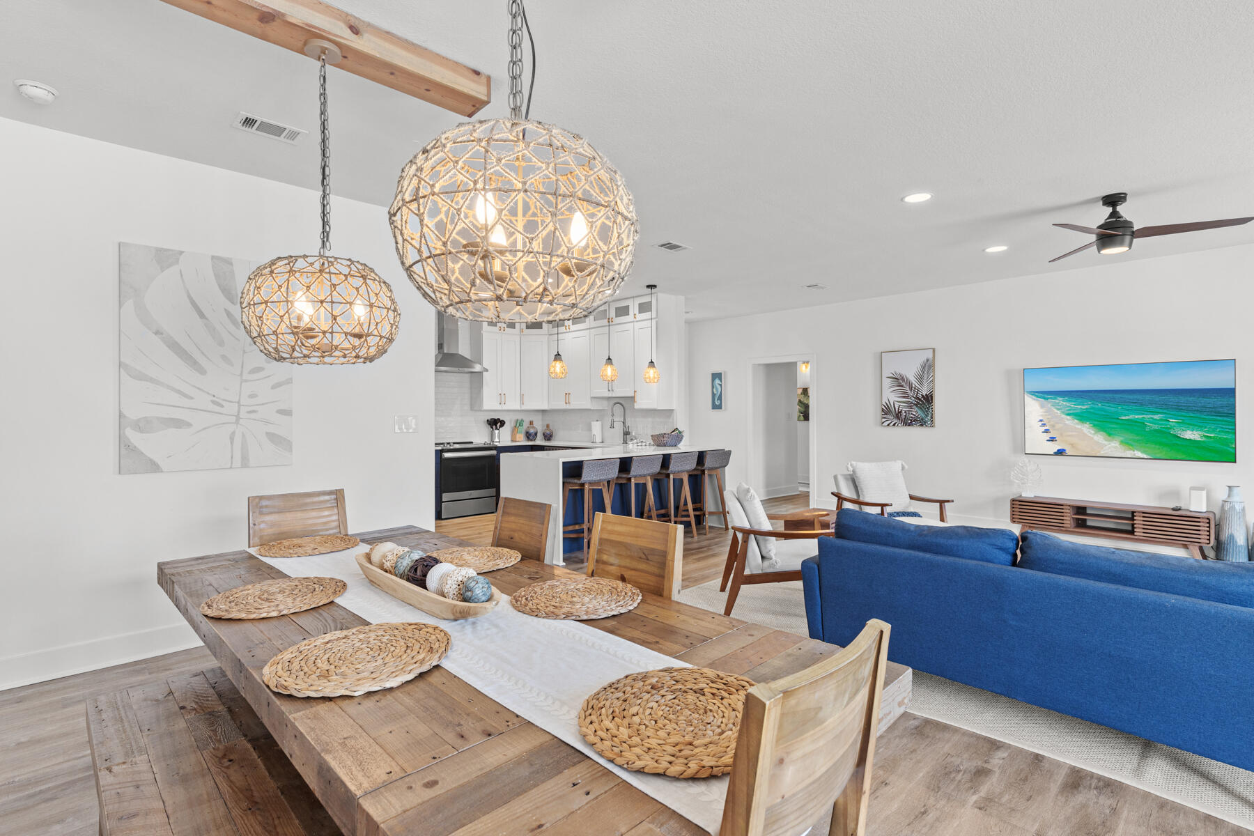 AVALON BEACH ESTATES - Residential