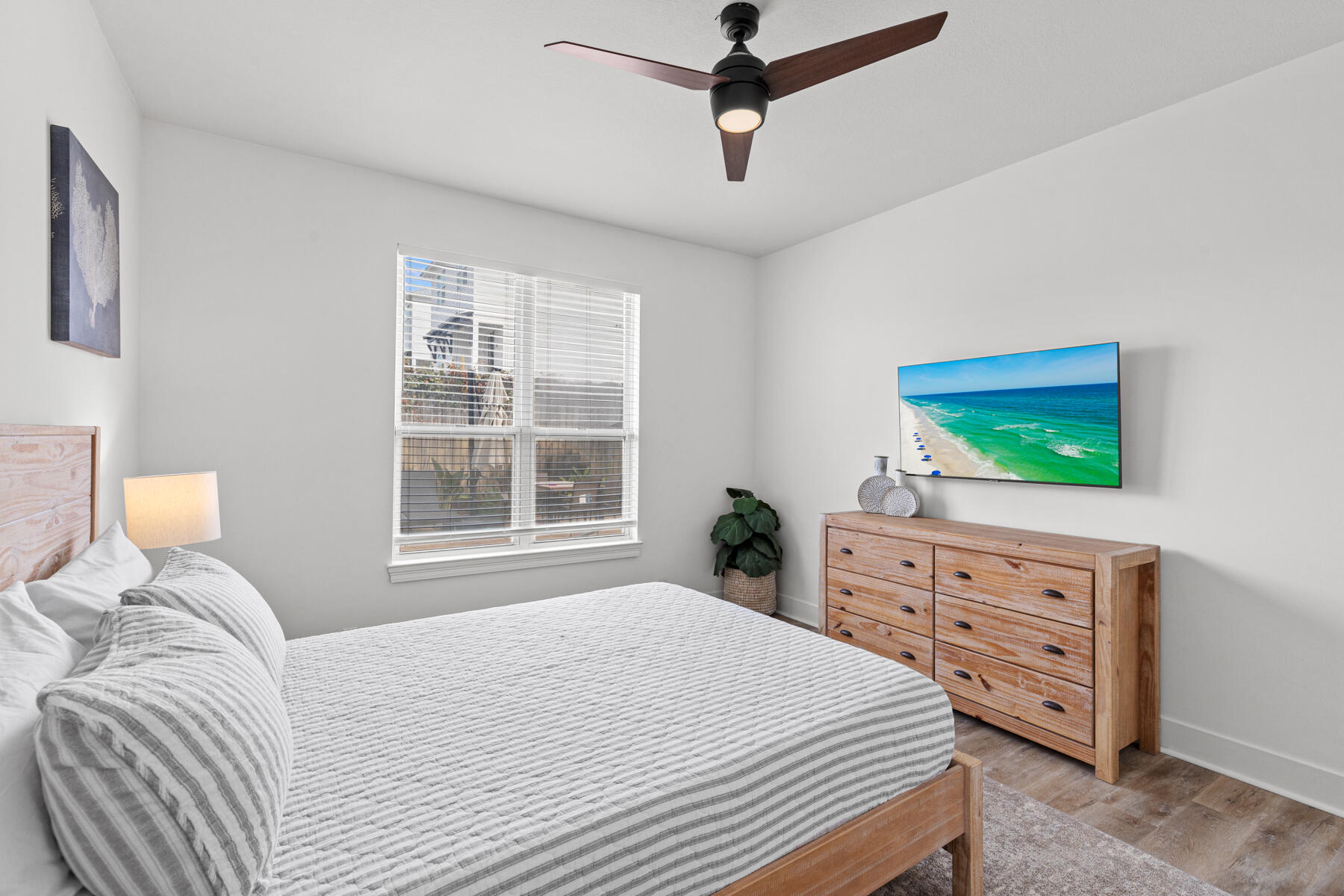 AVALON BEACH ESTATES - Residential