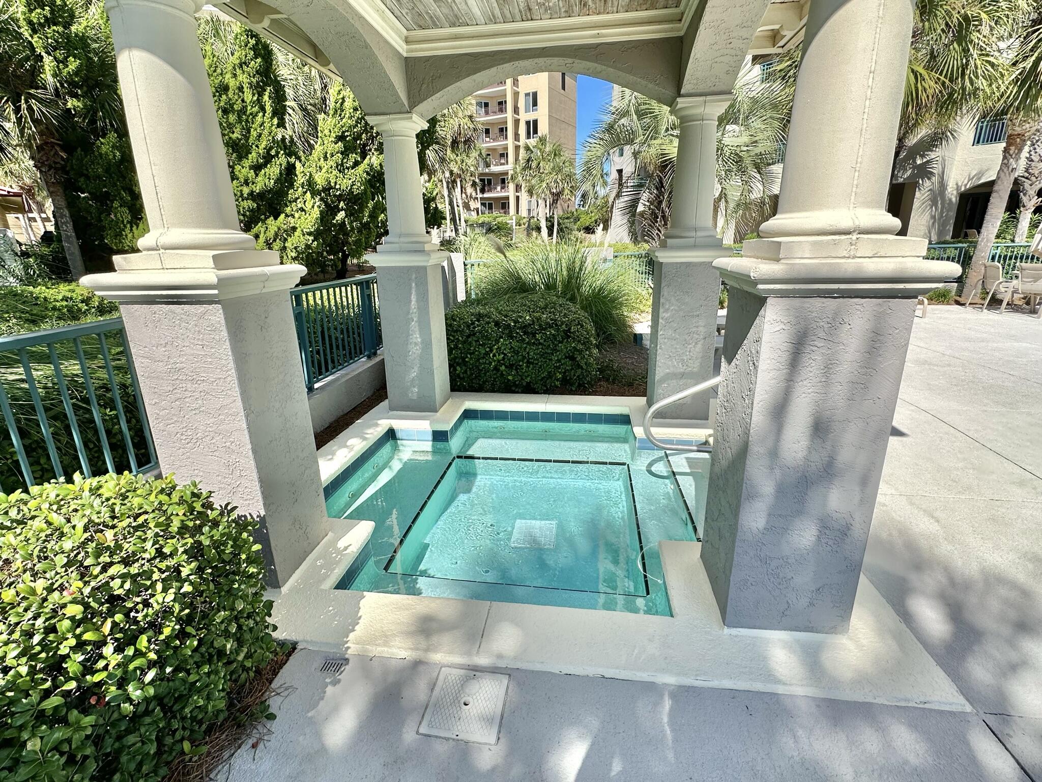 SOUTHWINDS II AT SANDESTIN - Residential