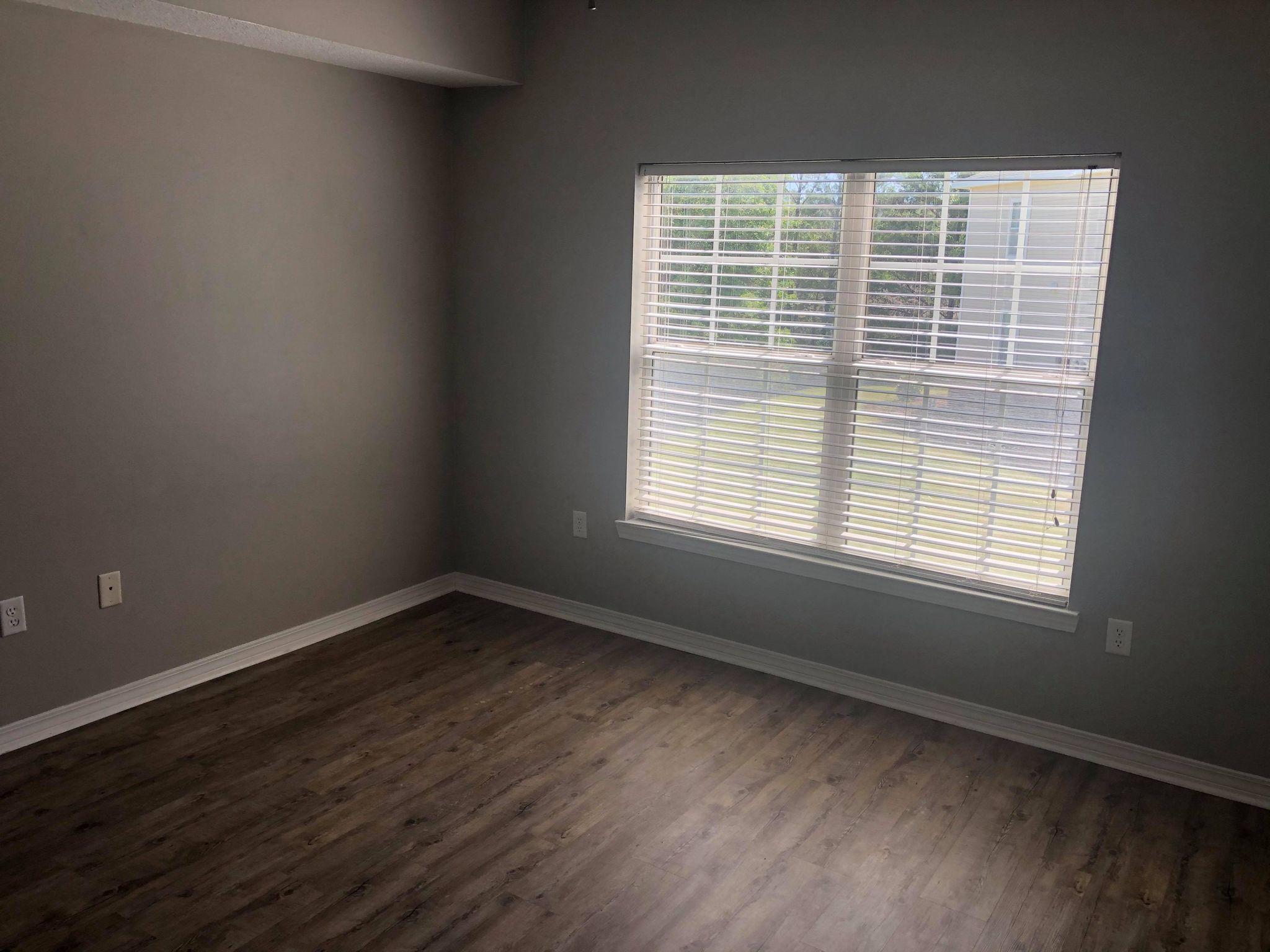 THE OAKS AT NICEVILLE - Residential