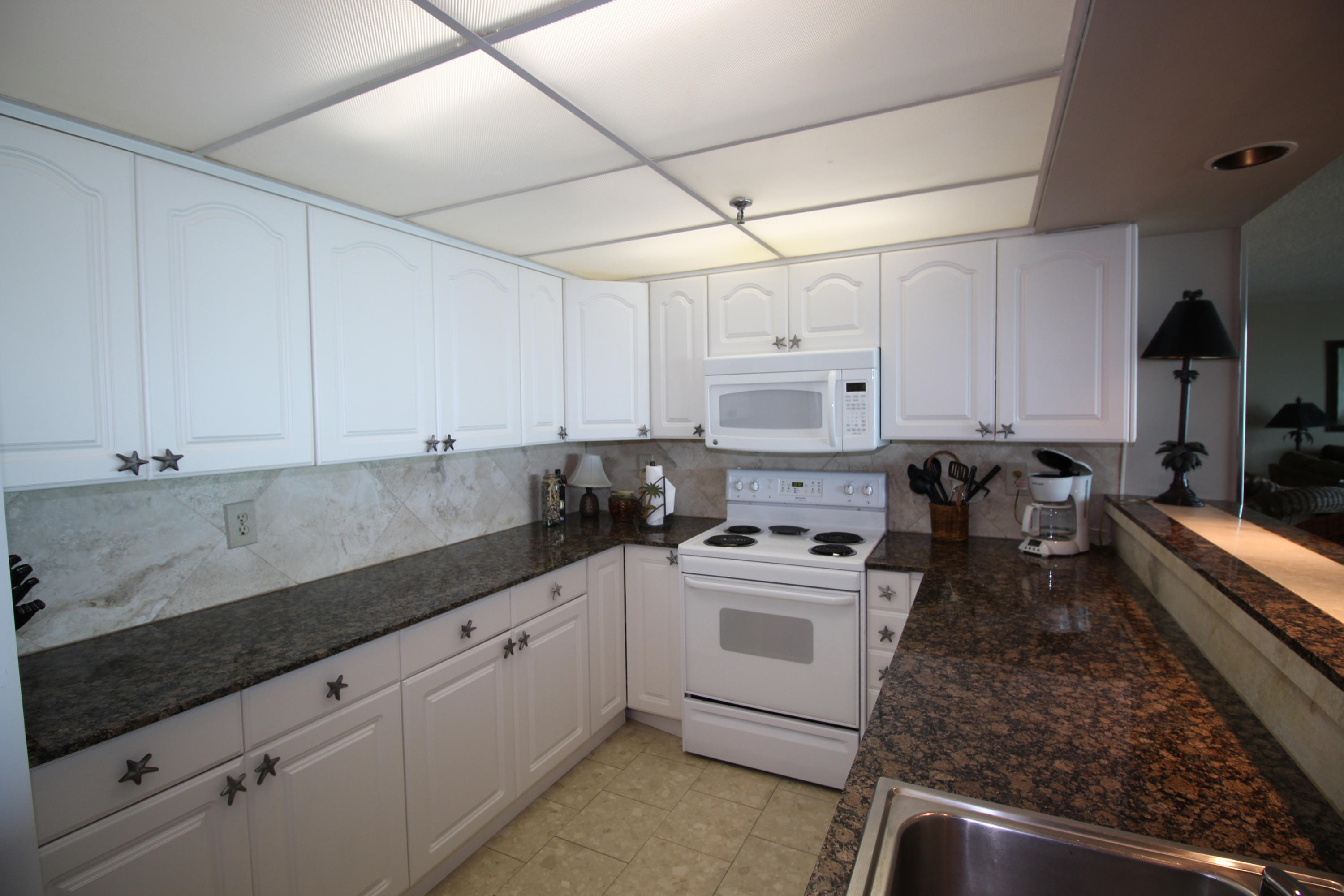 BREAKERS OF FWB PH 1 - Residential