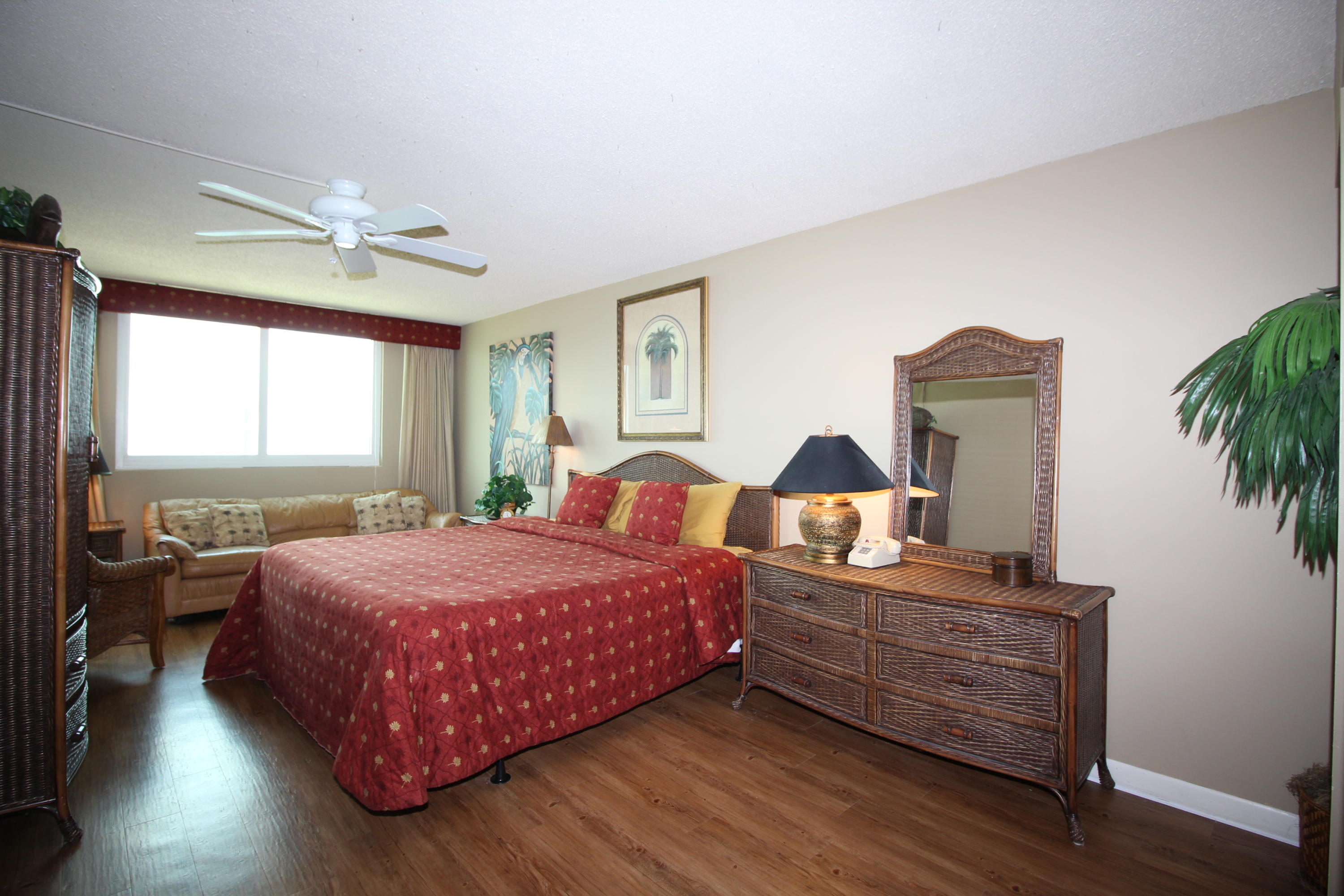 BREAKERS OF FWB PH 1 - Residential