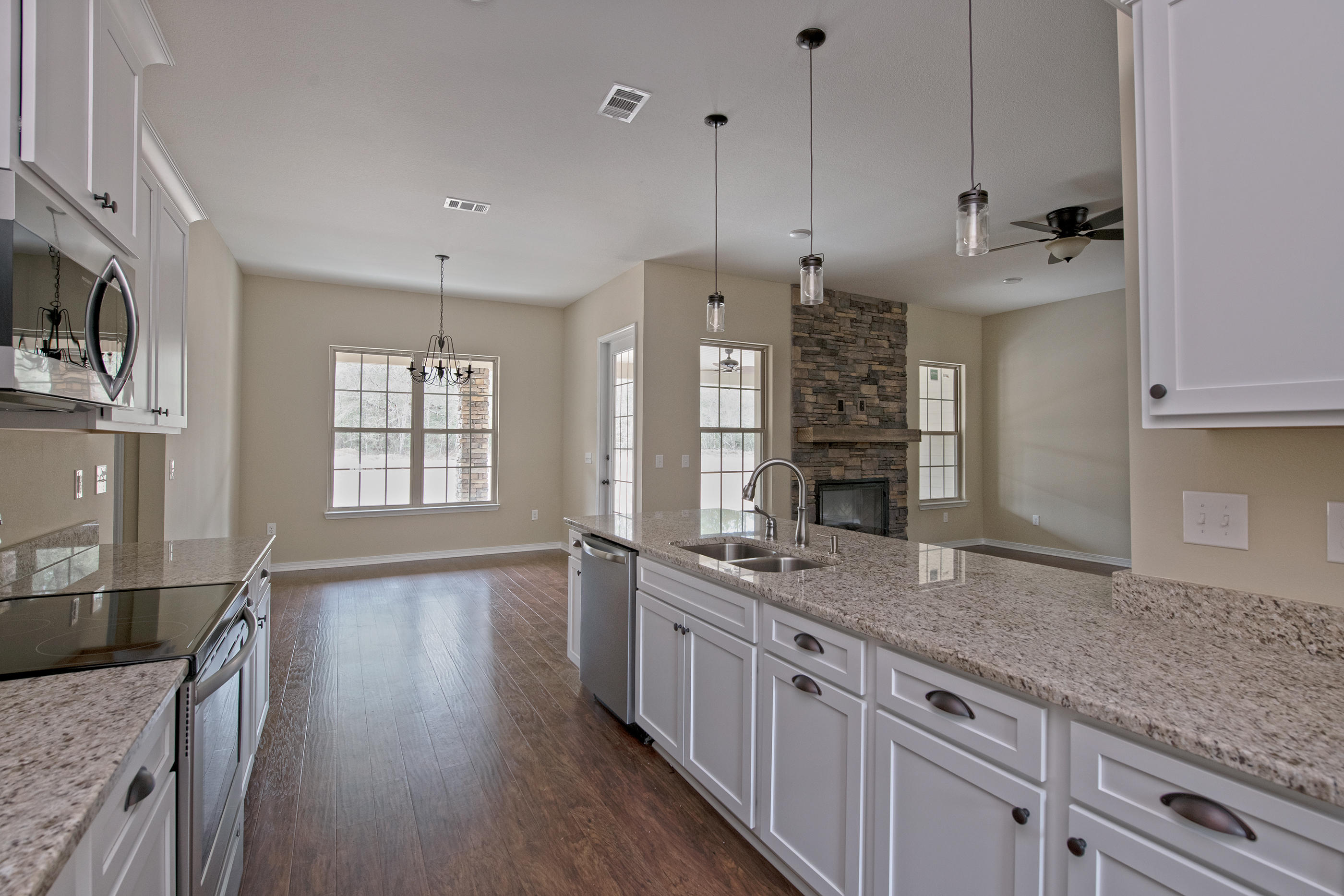 TIMBERLAND RIDGE - Residential