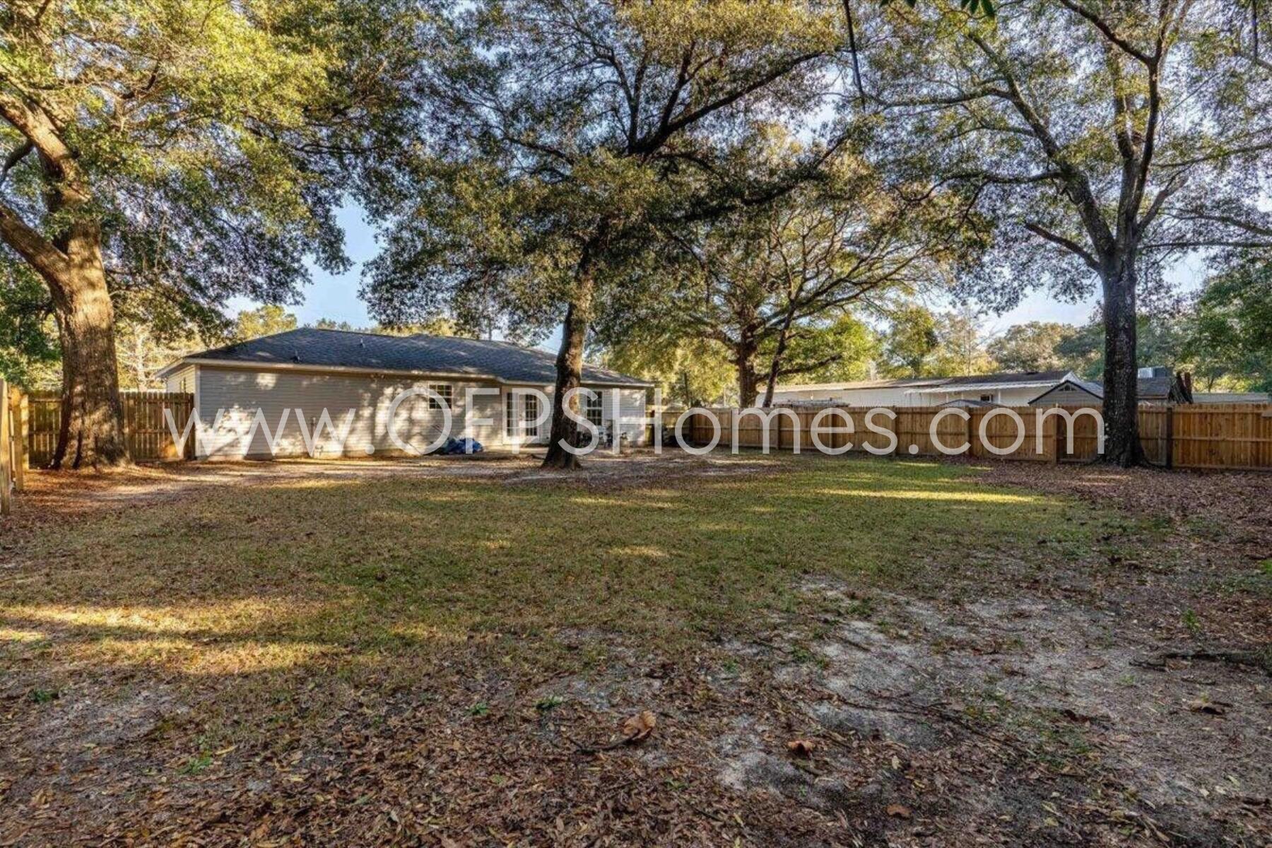 DORIS ALENE - Residential Lease