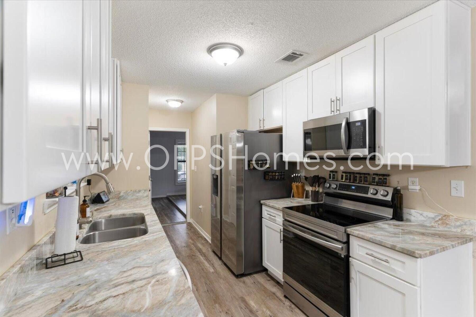 DORIS ALENE - Residential Lease
