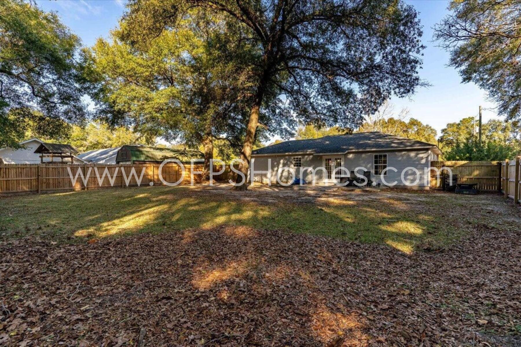 DORIS ALENE - Residential Lease