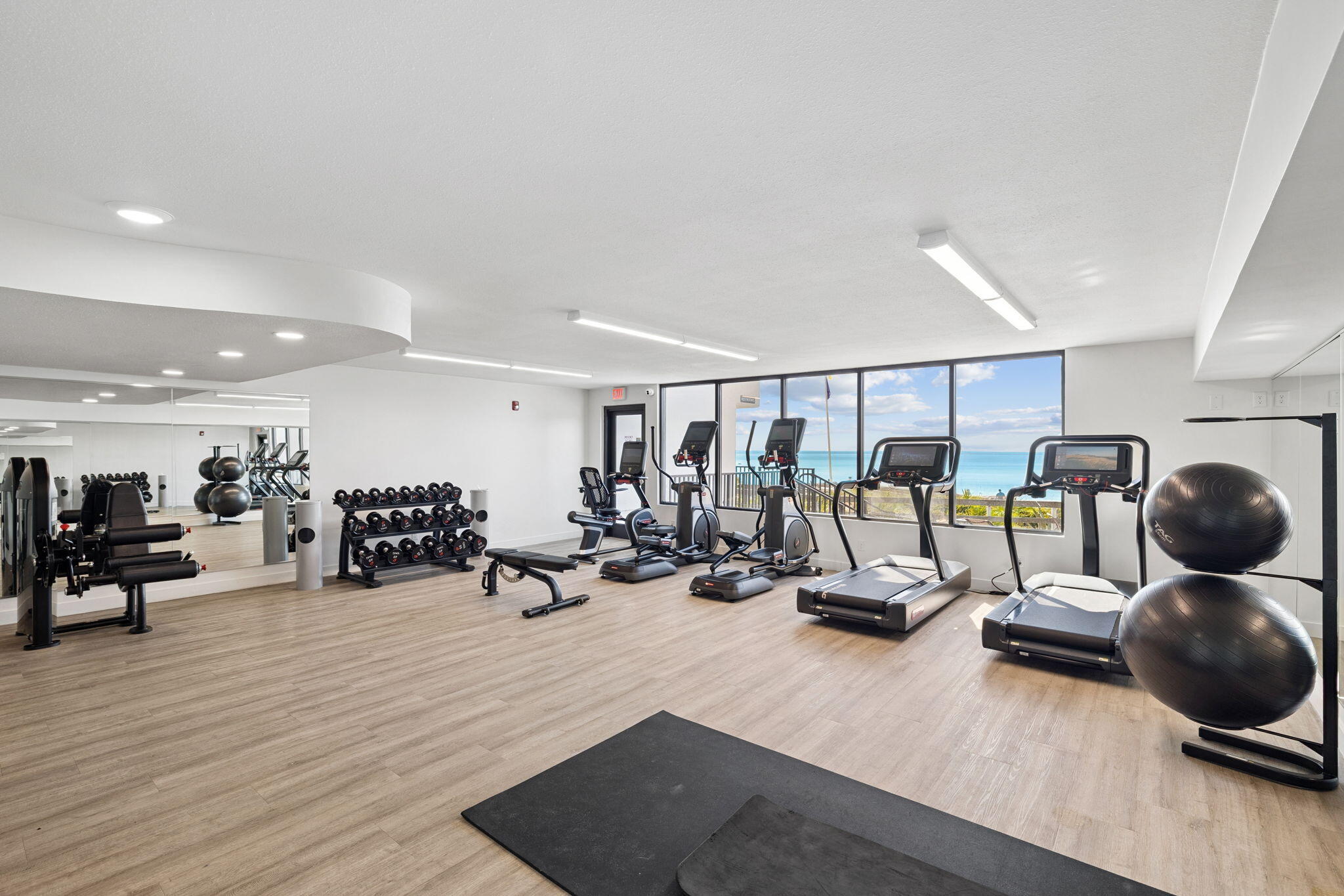 ONE SEAGROVE PLACE CONDO - Residential