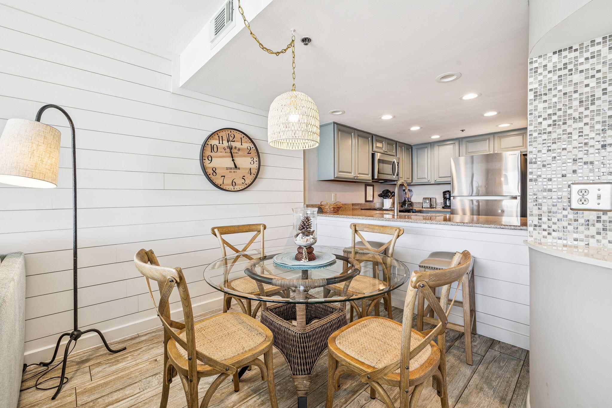 ONE SEAGROVE PLACE CONDO - Residential