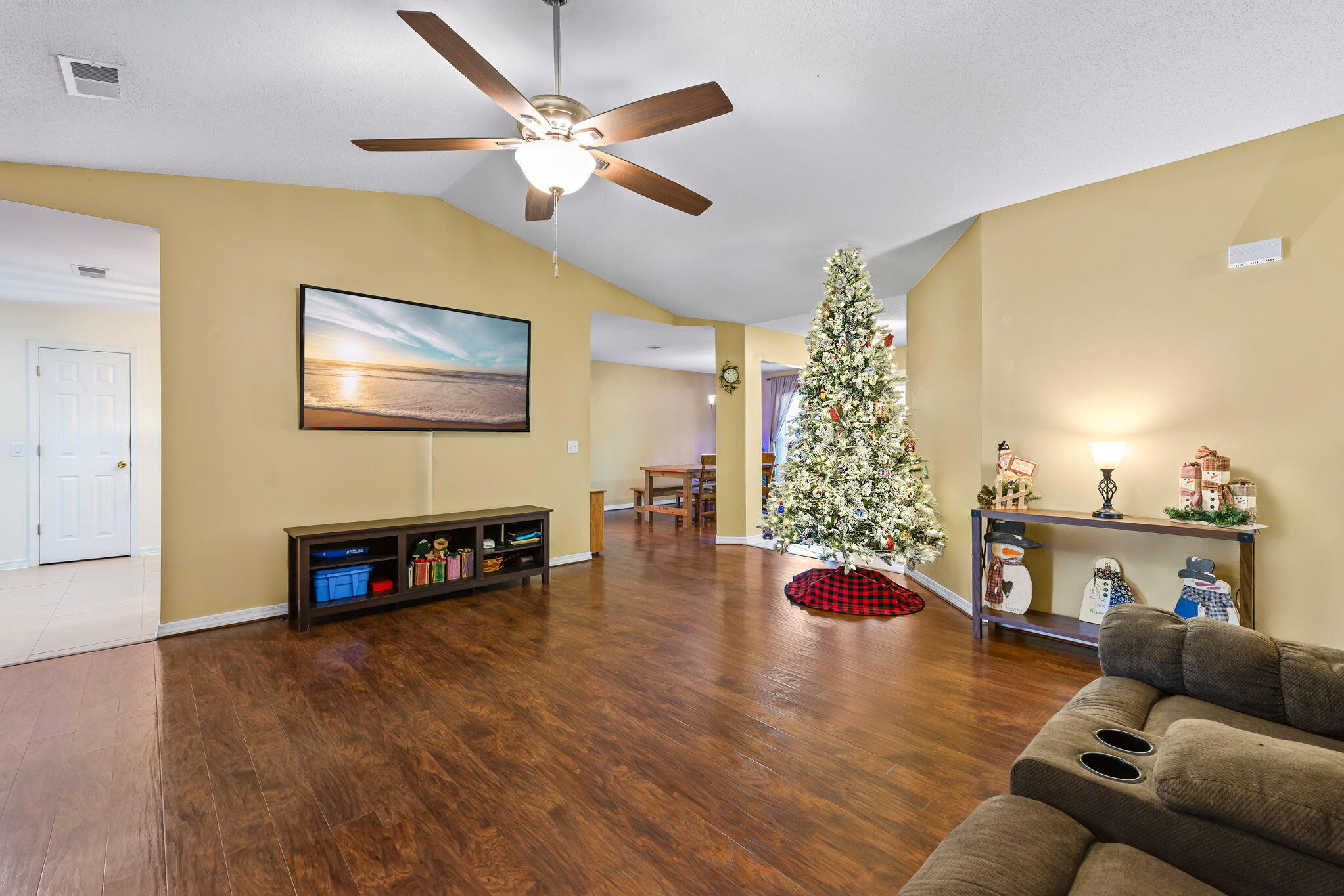 HOLLEY BY THE SEA - Residential