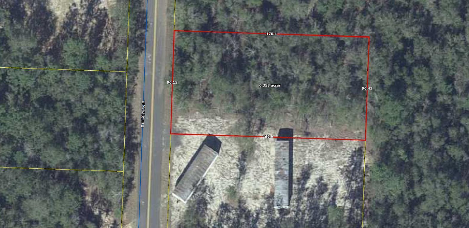 Great location on paved road in Defuniak Springs. Located off Oakwood Lakes Blvd, this 1/3 ac lightly wooded lot is just minutes to downtown Defuniak Springs, schools, shopping & dining and I-10. You can build your dream home or have a manufactured home placed on lot. Electric is readily available on this street. Would require paid tap fee for public water and septic tank would be required.