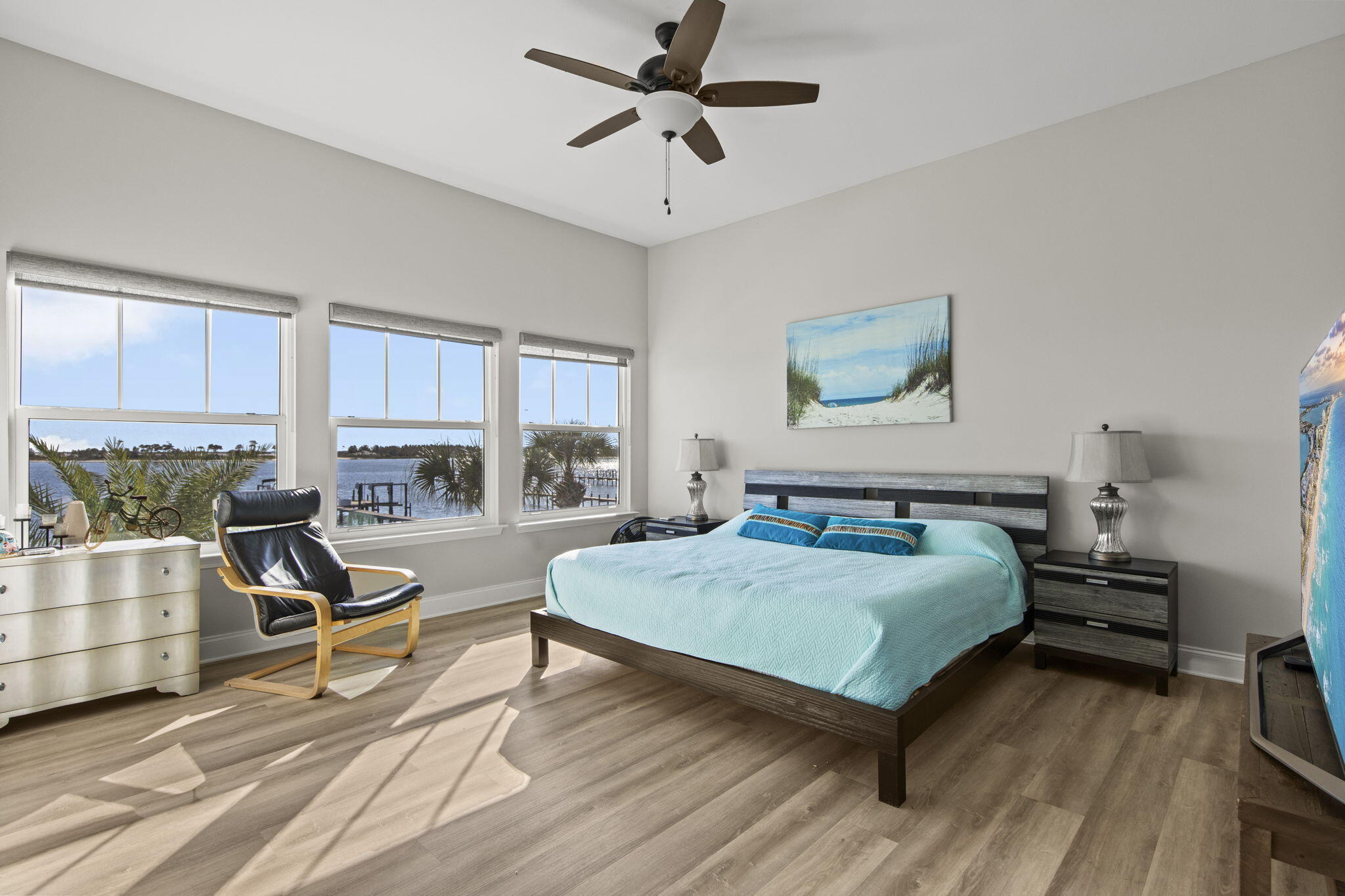 SPARKLING WATERS - Residential