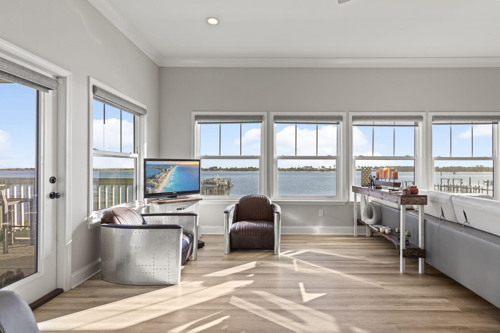 SPARKLING WATERS - Residential