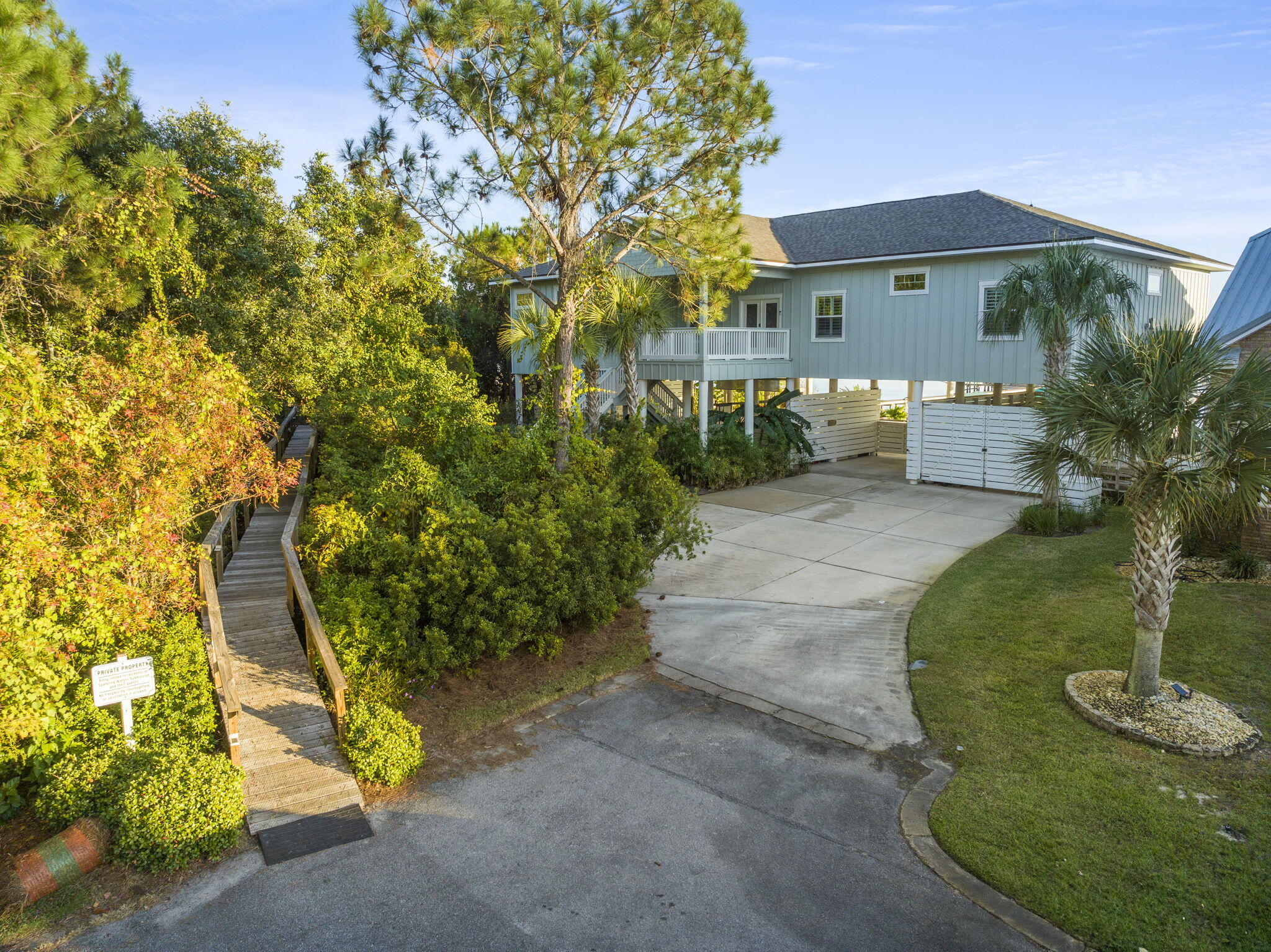 SPARKLING WATERS - Residential