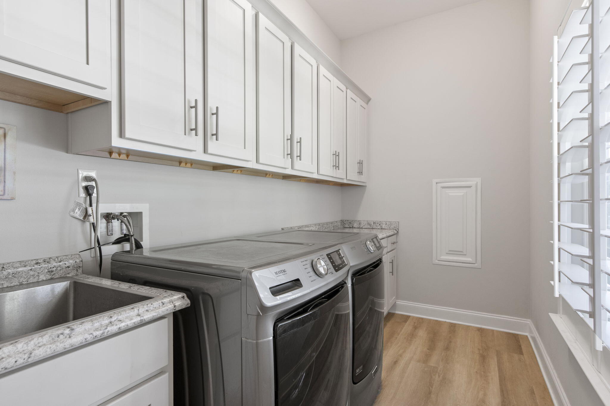 SPARKLING WATERS - Residential