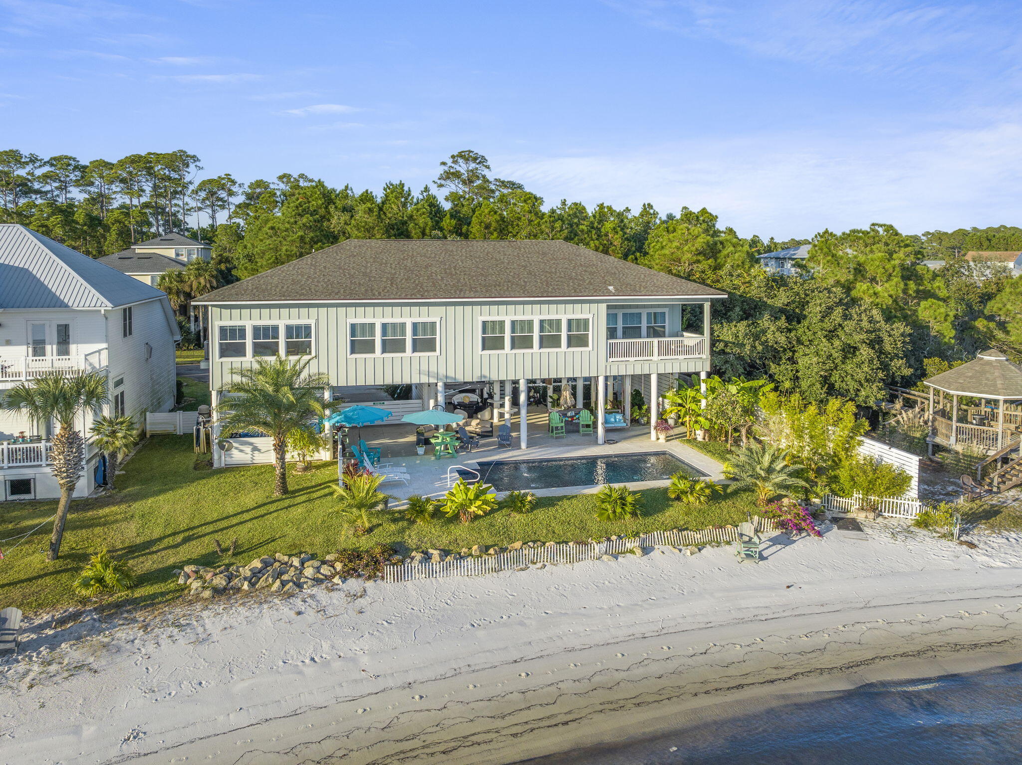 SPARKLING WATERS - Residential