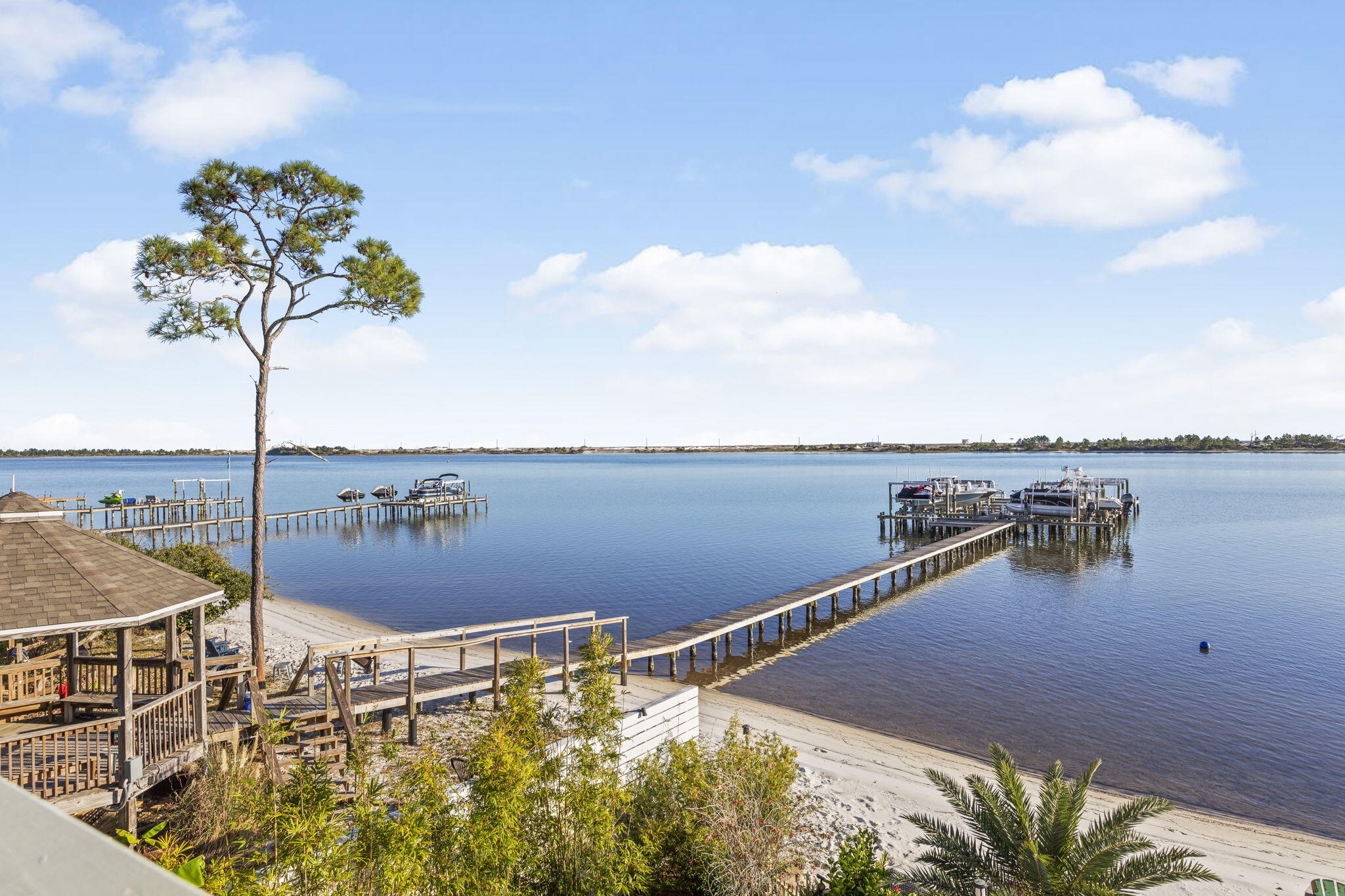 SPARKLING WATERS - Residential