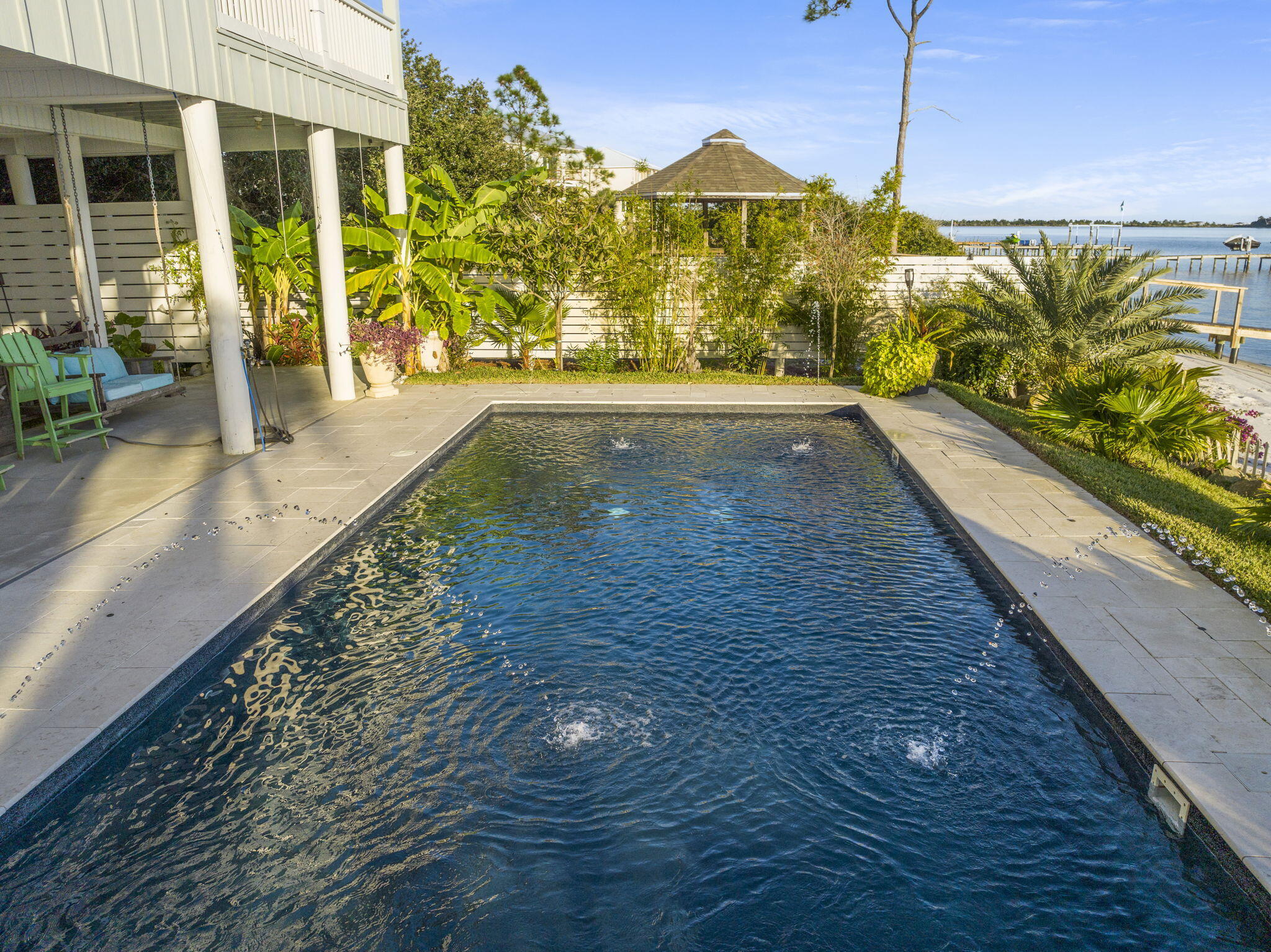 SPARKLING WATERS - Residential