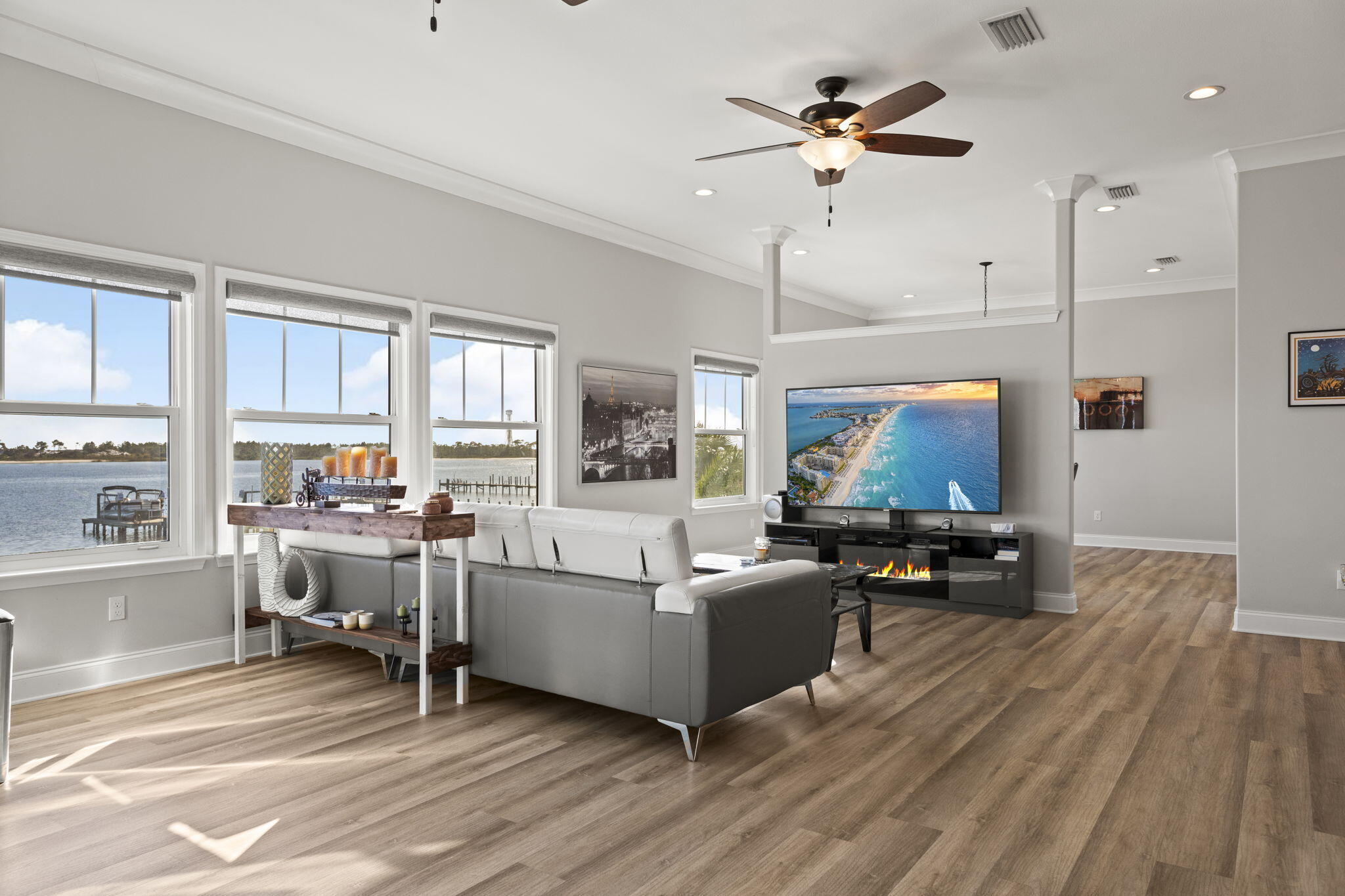 SPARKLING WATERS - Residential