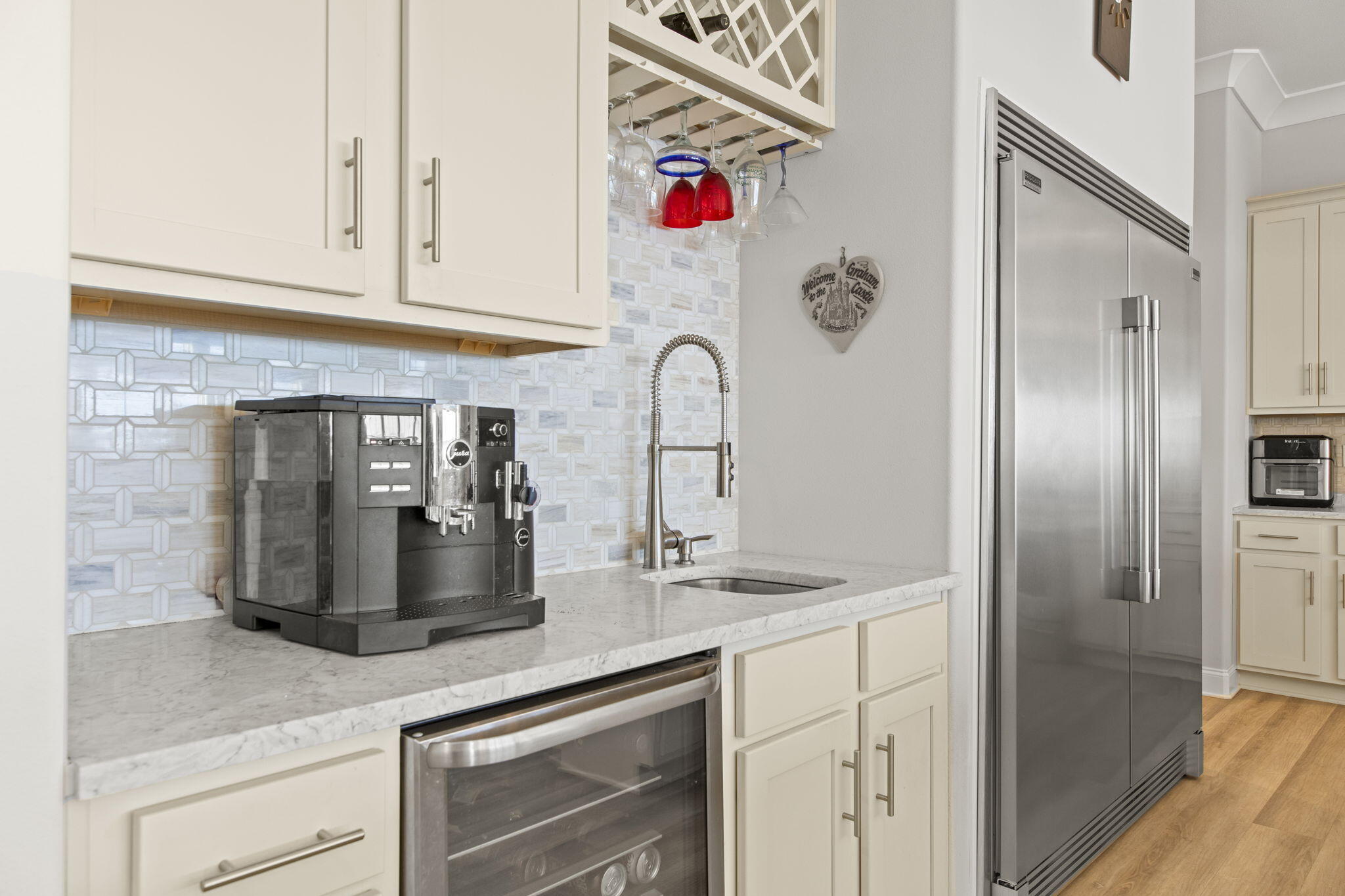 SPARKLING WATERS - Residential