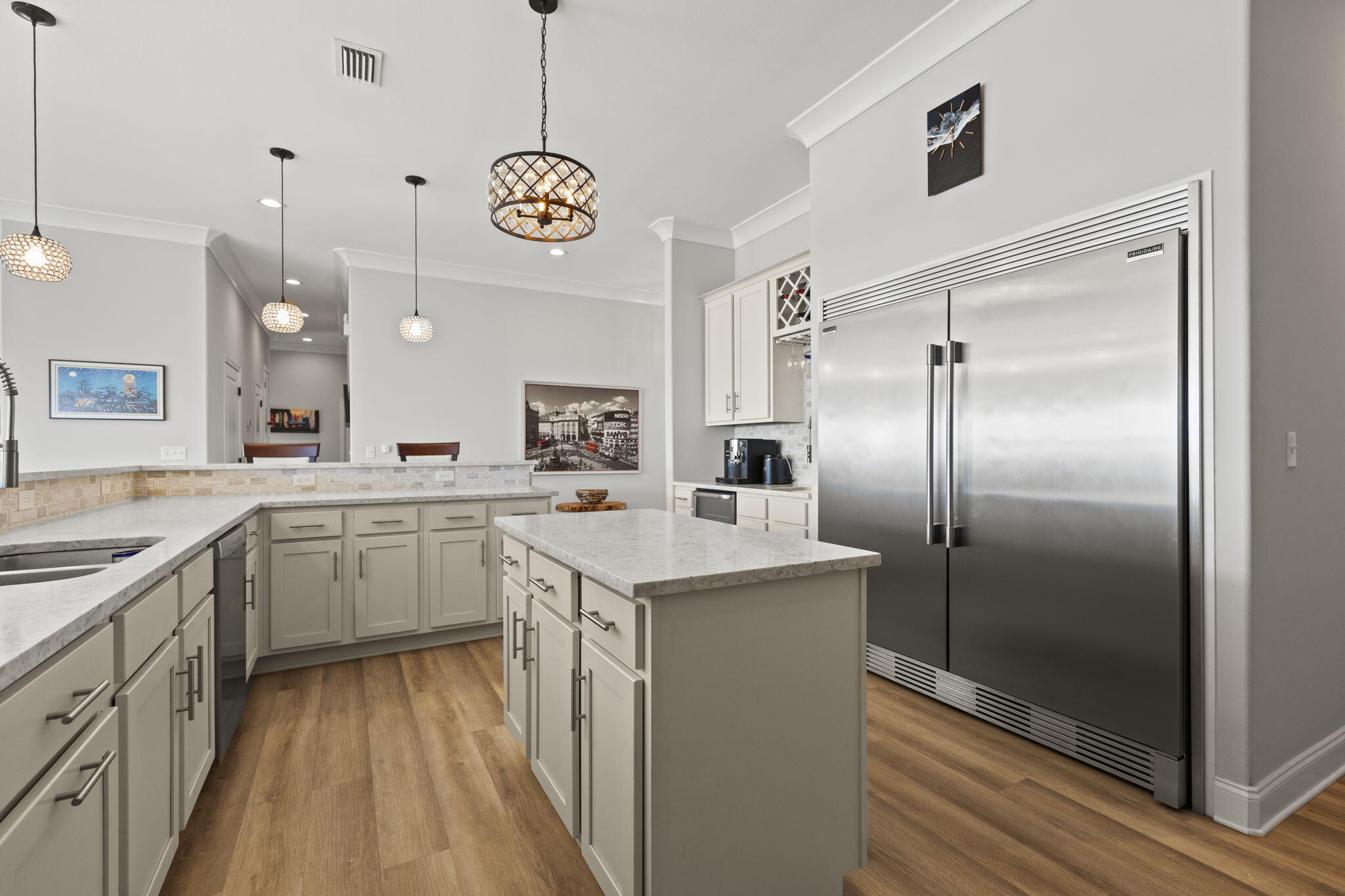 SPARKLING WATERS - Residential