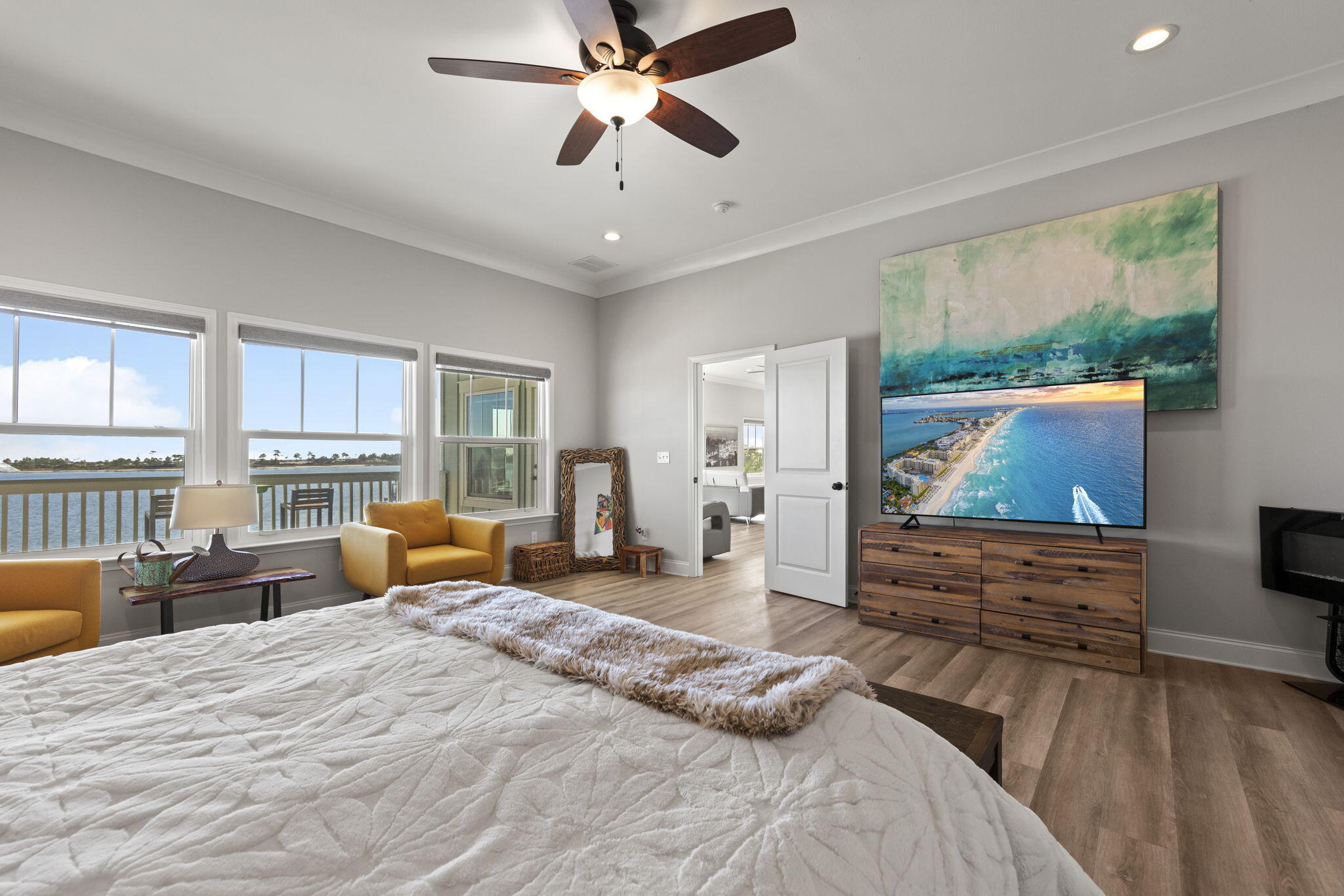 SPARKLING WATERS - Residential