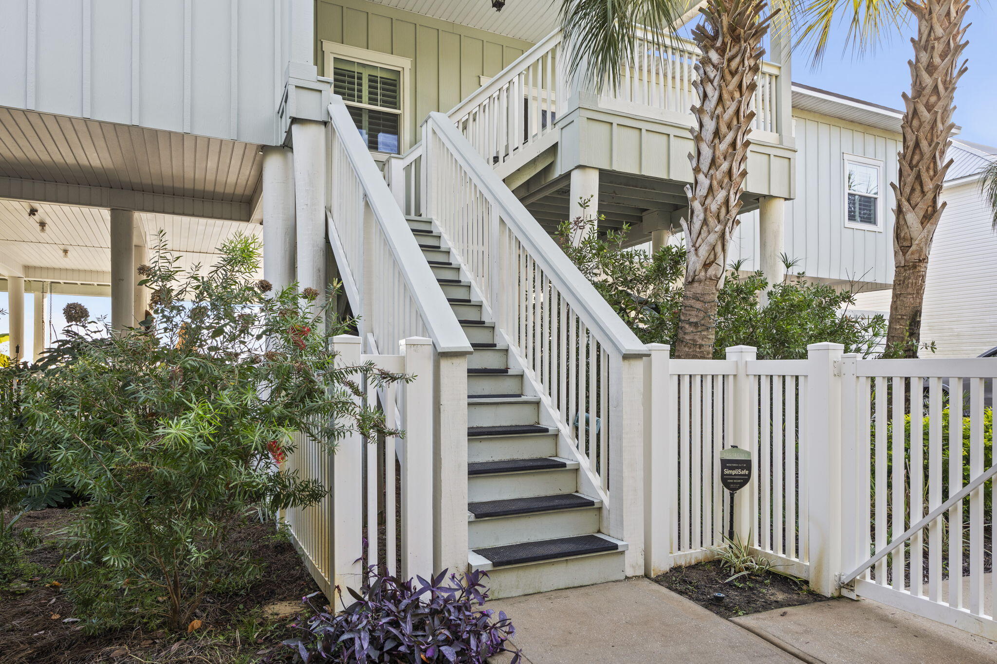 SPARKLING WATERS - Residential