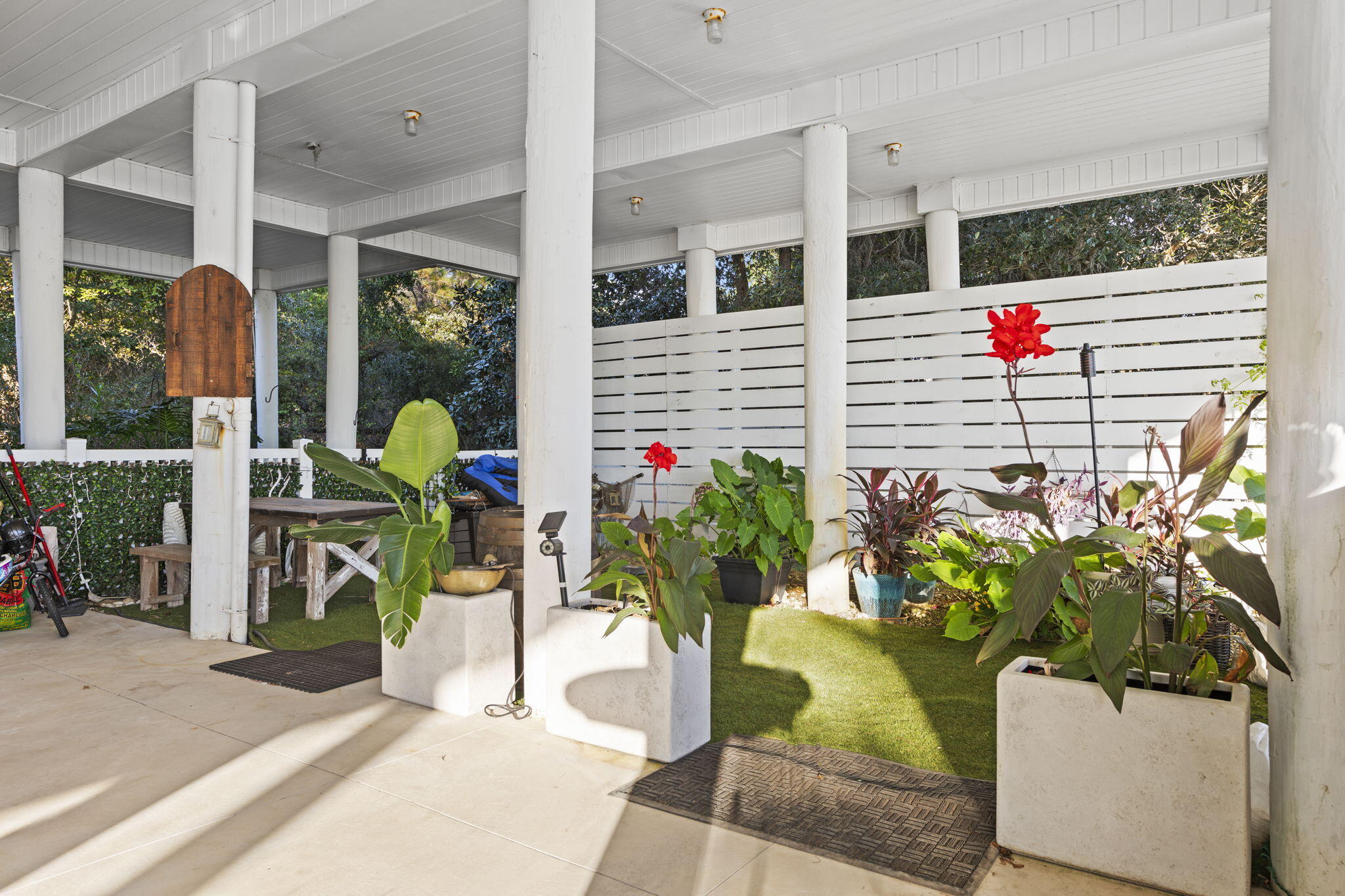 SPARKLING WATERS - Residential