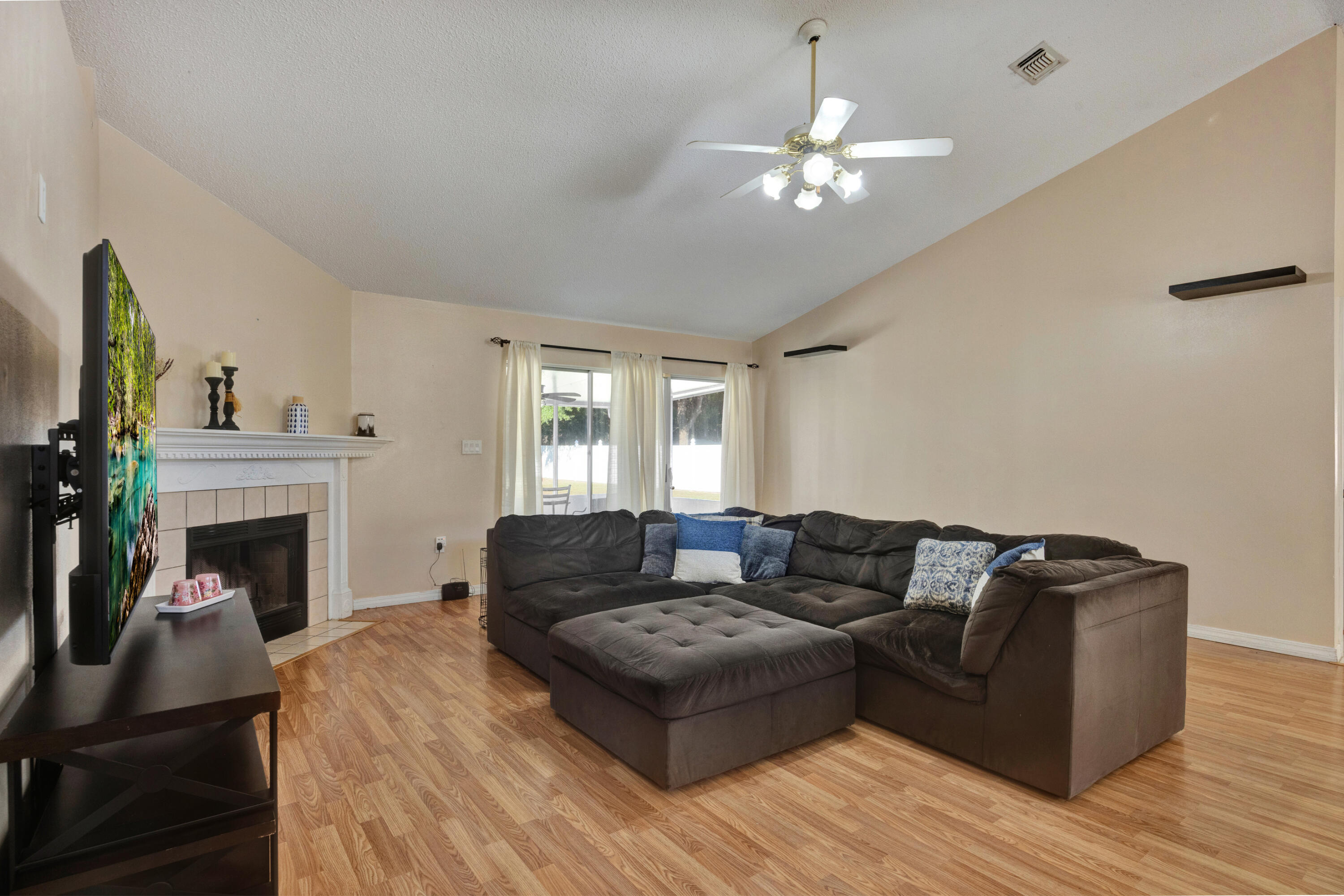CORONADO VILLAGE PH 3 - Residential