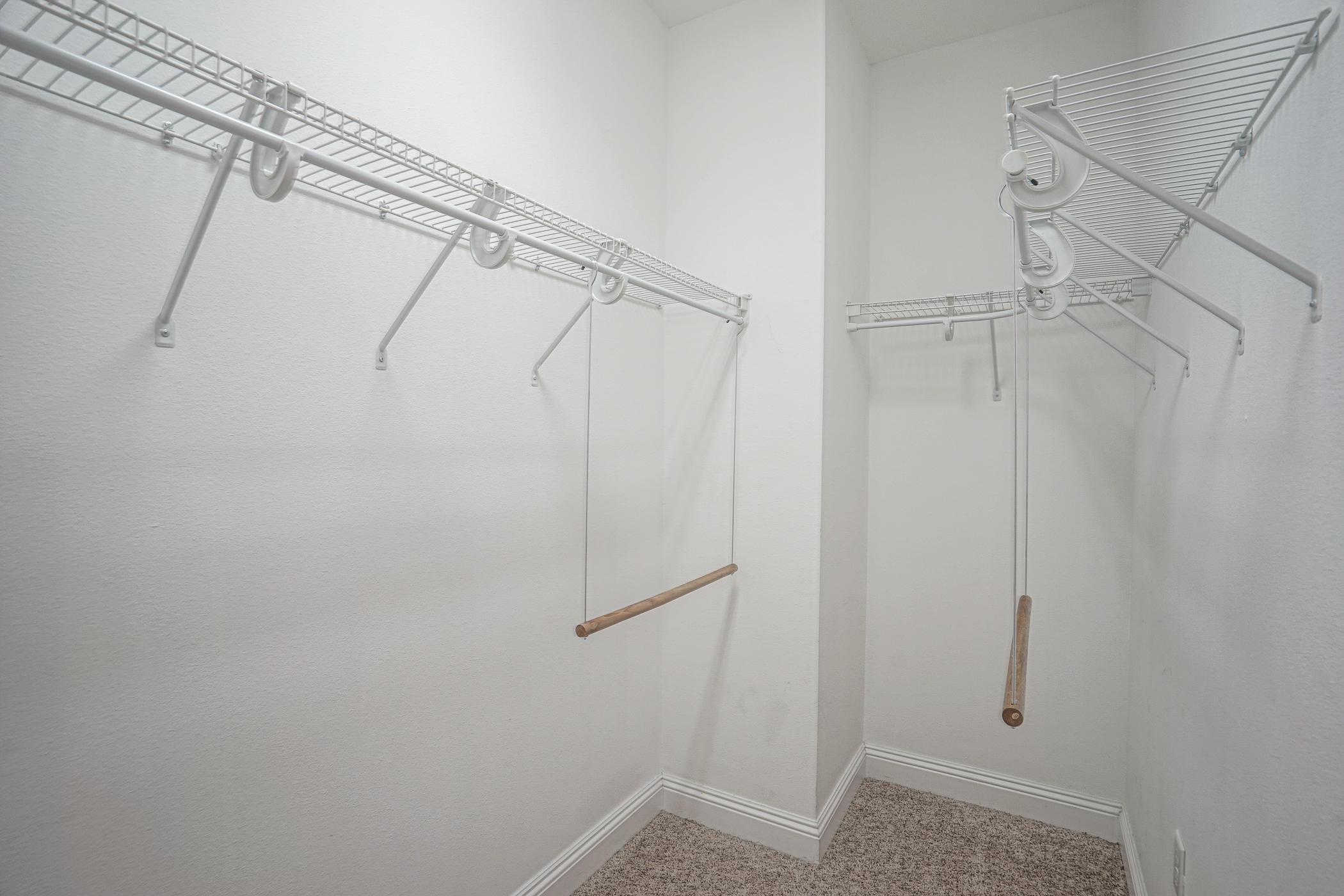 WATON OAKS - Residential