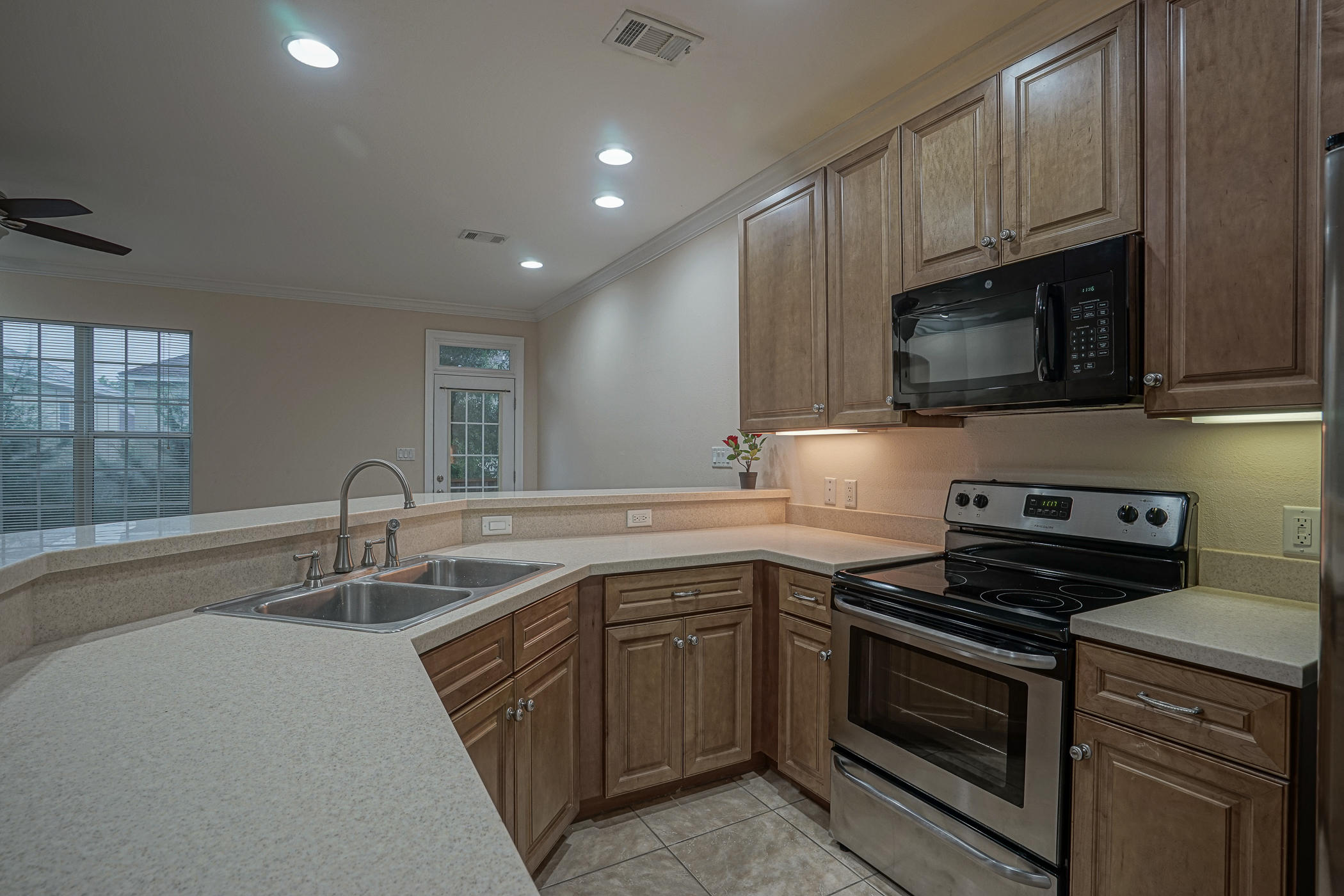 WATON OAKS - Residential