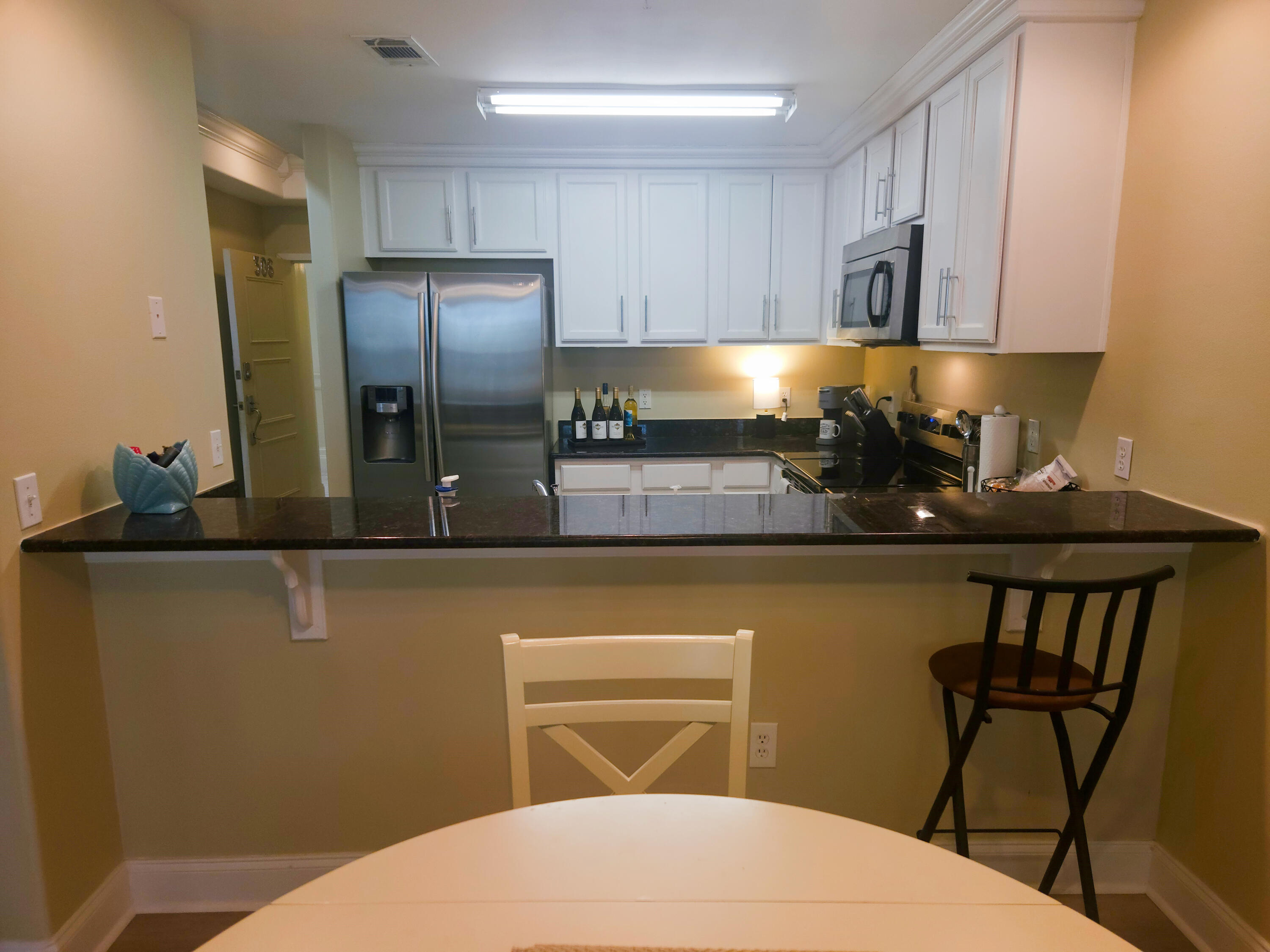 OLD BAY CONDO - Residential