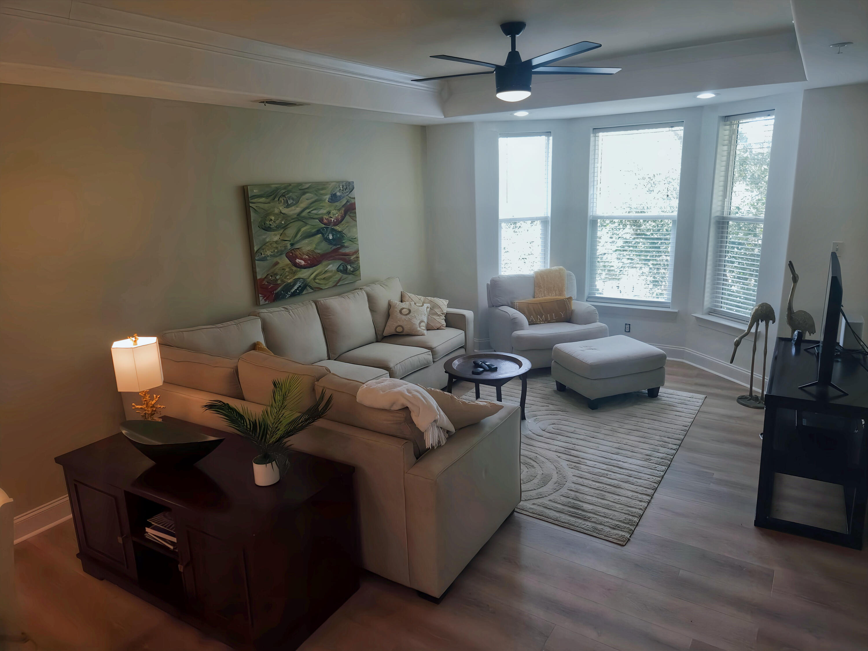 OLD BAY CONDO - Residential