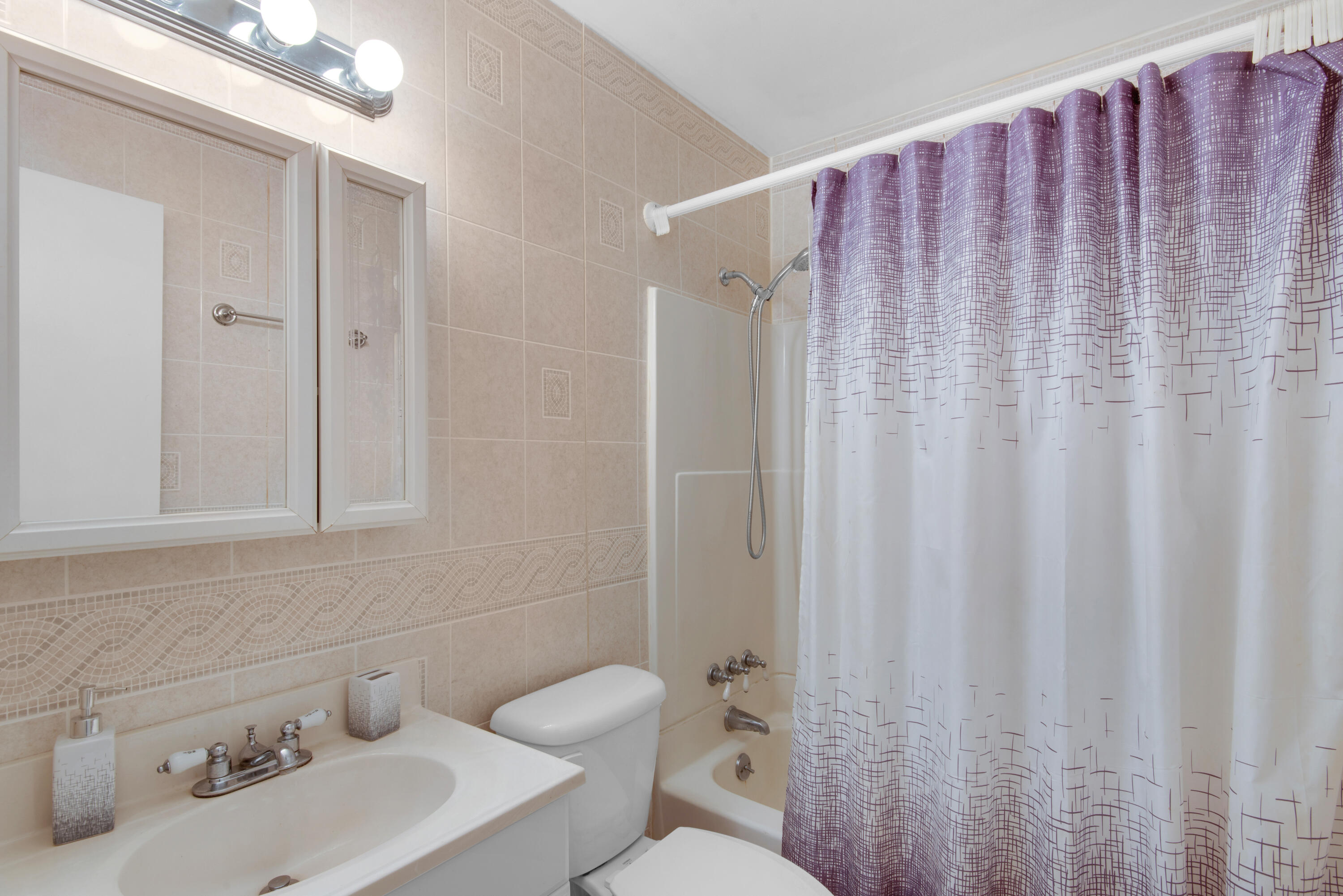 SEABREEZE 5TH ADDN - Residential