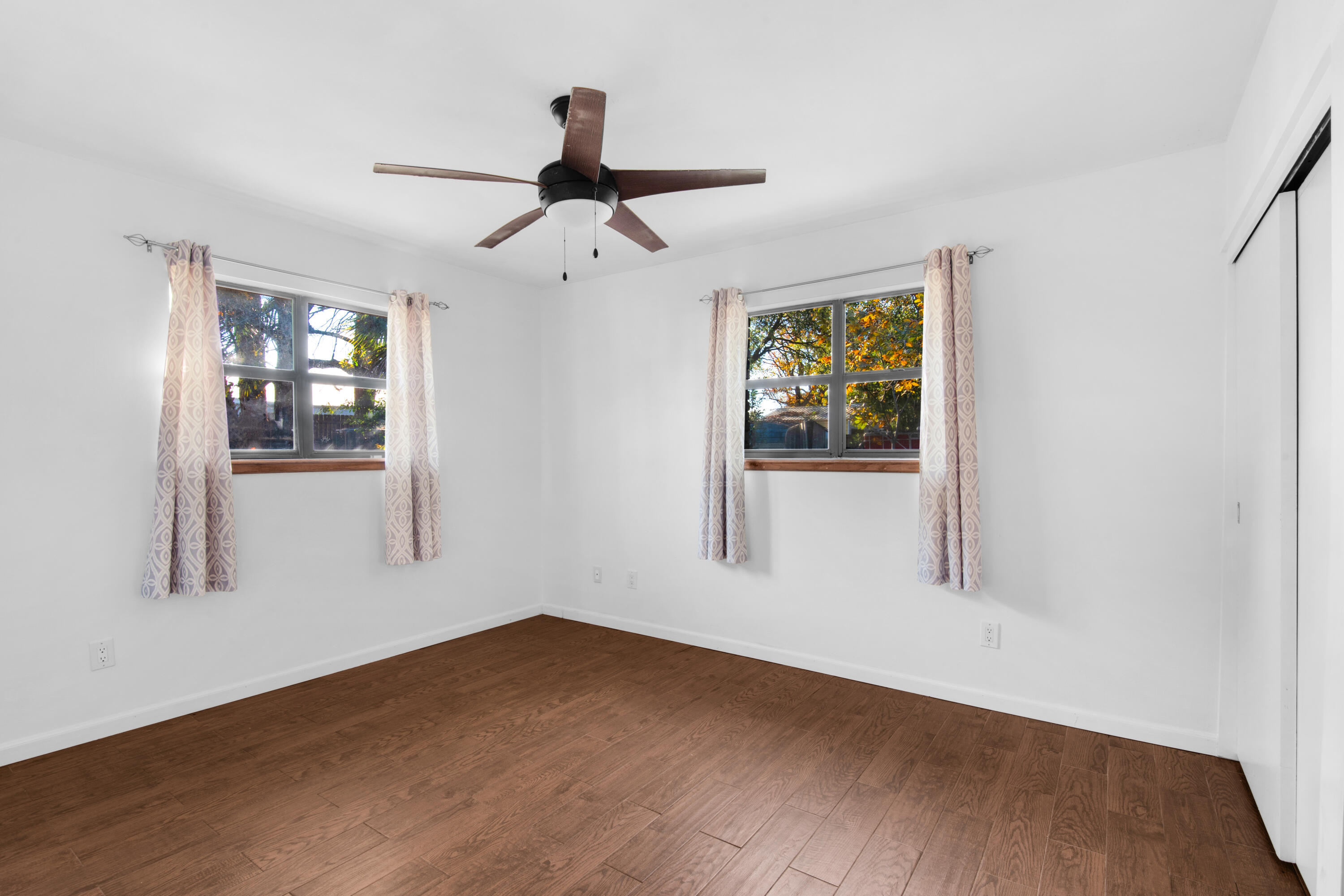 SEABREEZE 5TH ADDN - Residential
