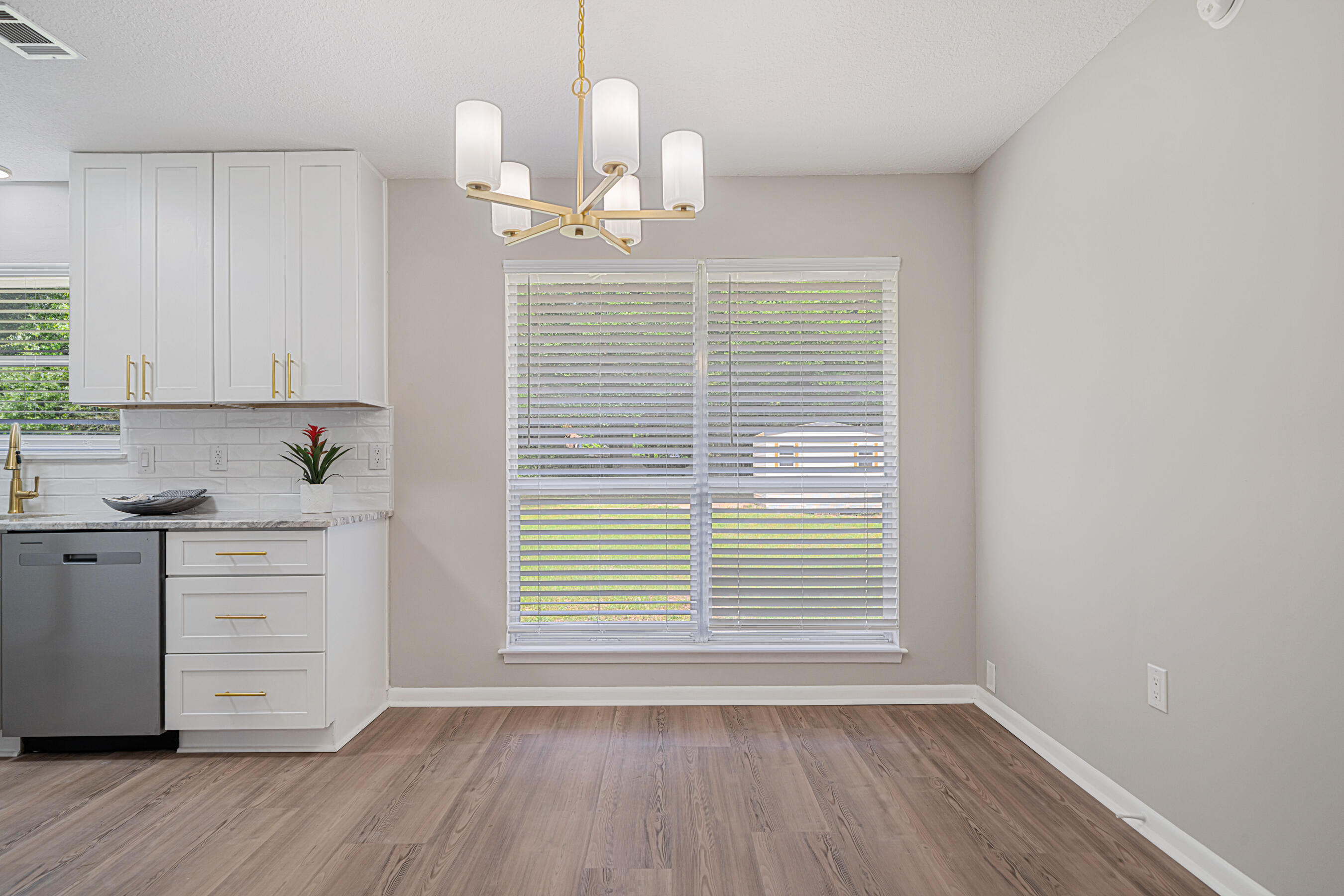 OAKDALE MIN/FARMS - Residential