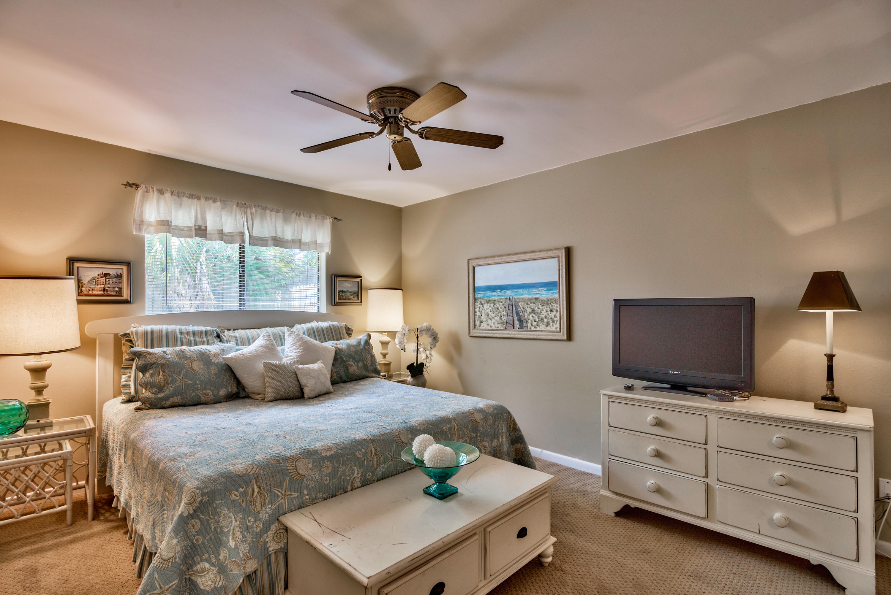 SEASCAPE CONDO TENNIS VILLAGE - Residential